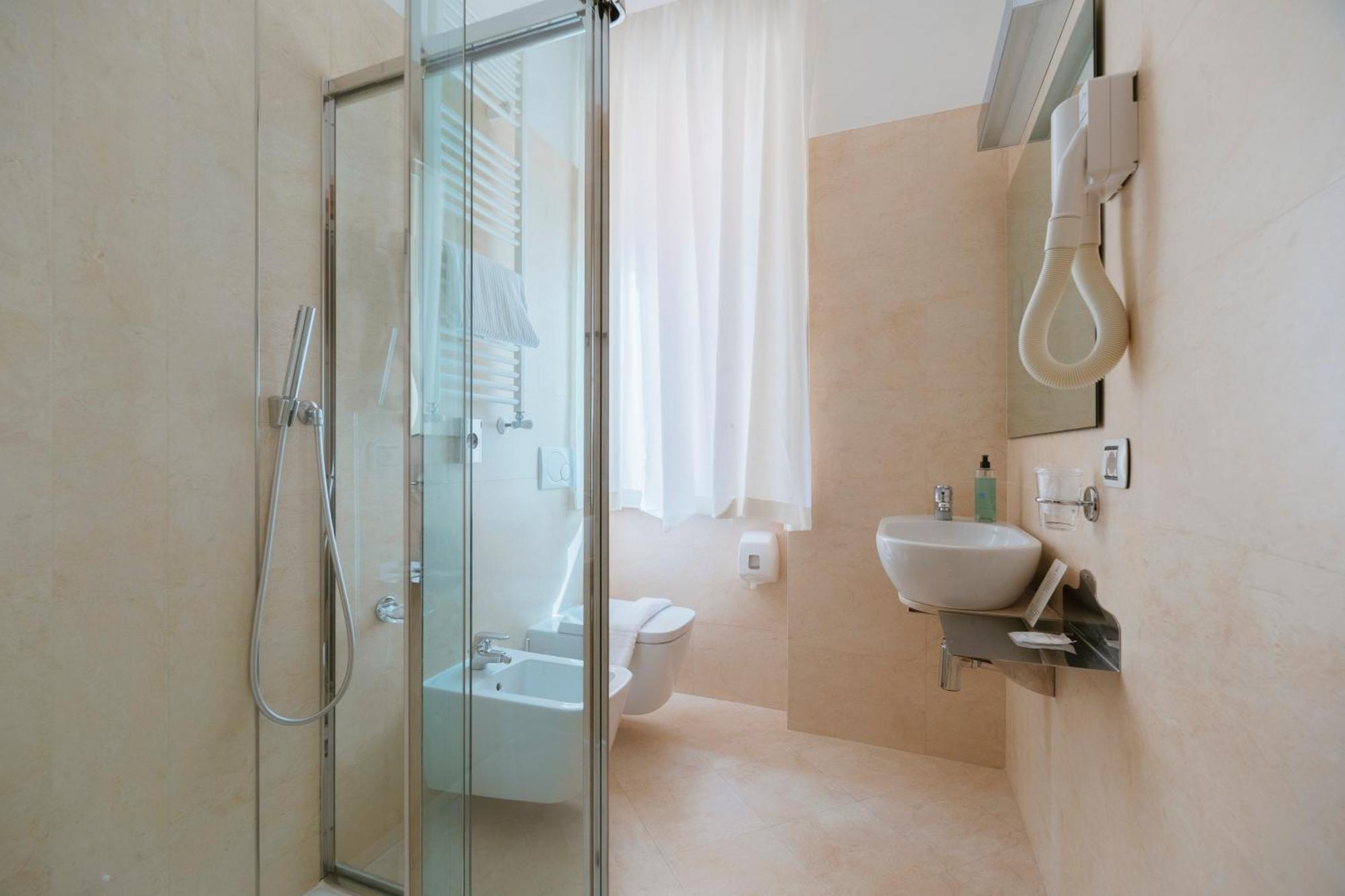 Single Room,1598898741:JPEG