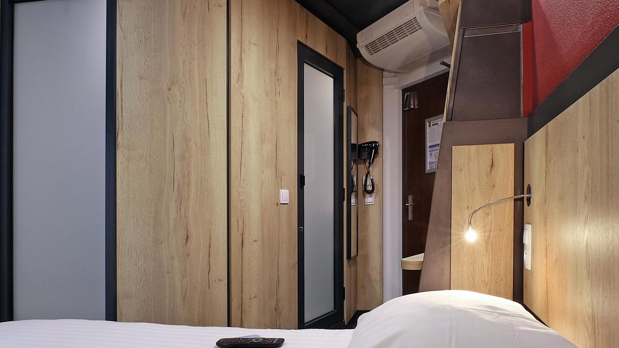 Double Room,1598916902:JPEG