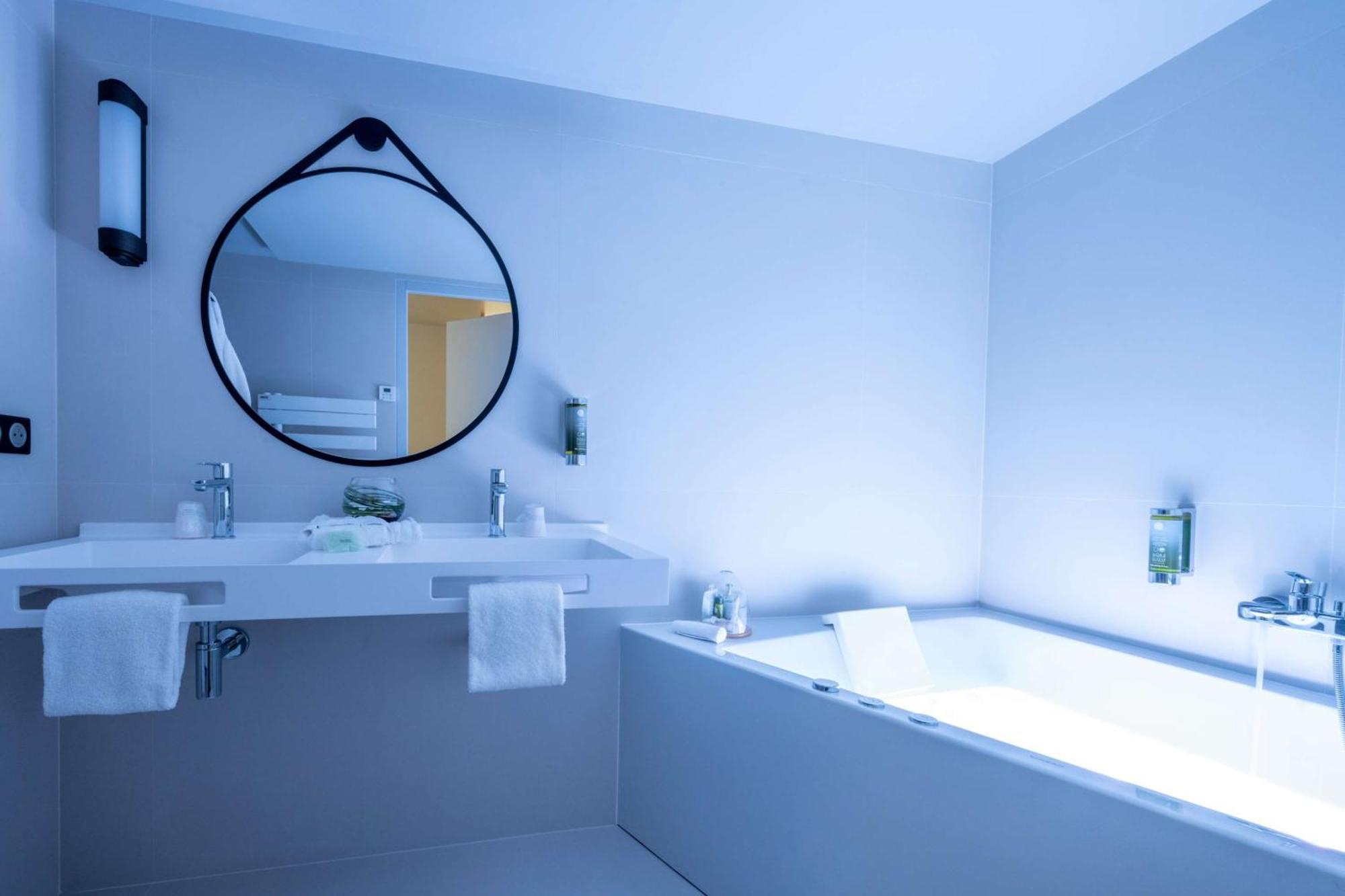 Prestige King Suite Balneo,1599639122:JPEG