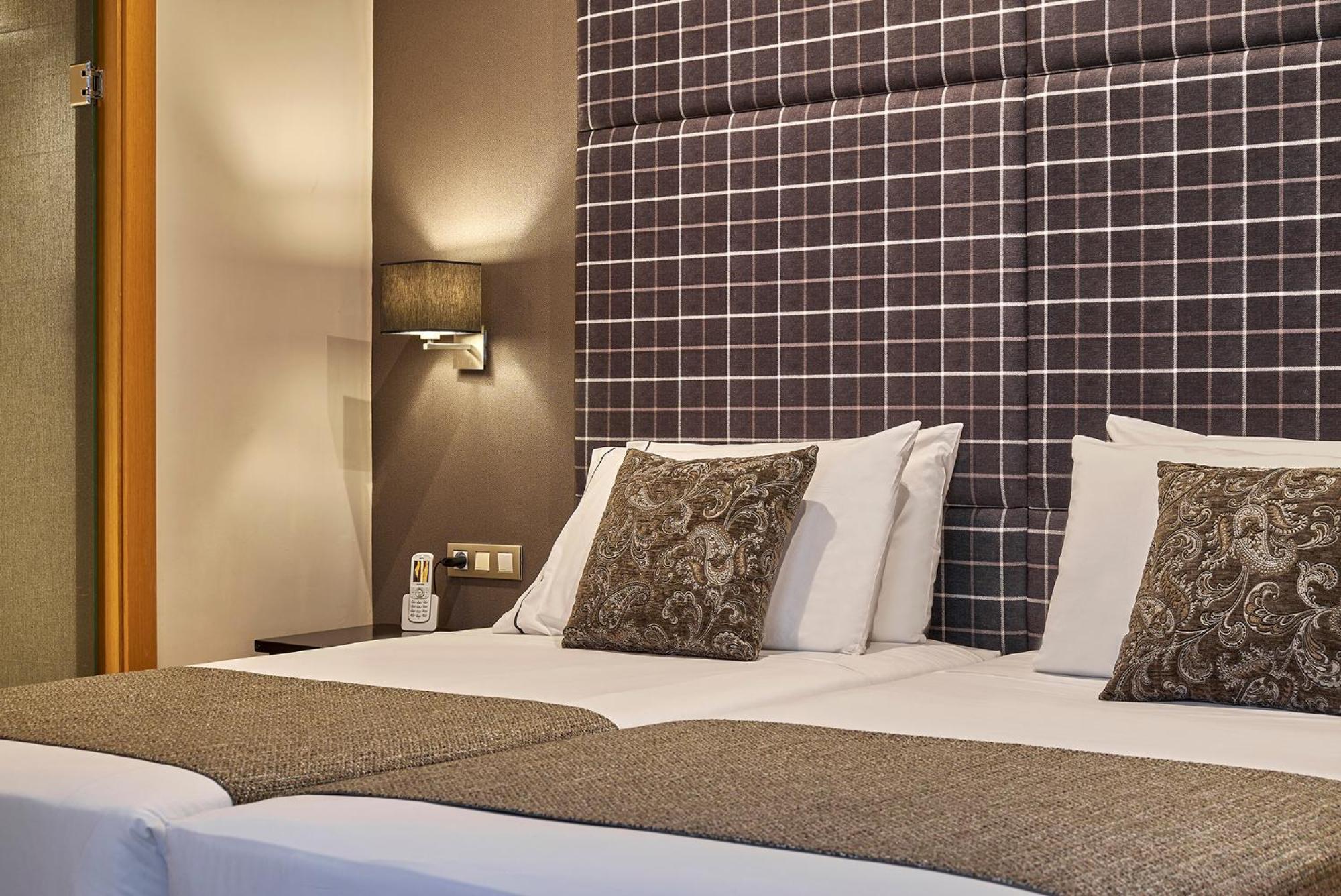 Comfort Triple Room
