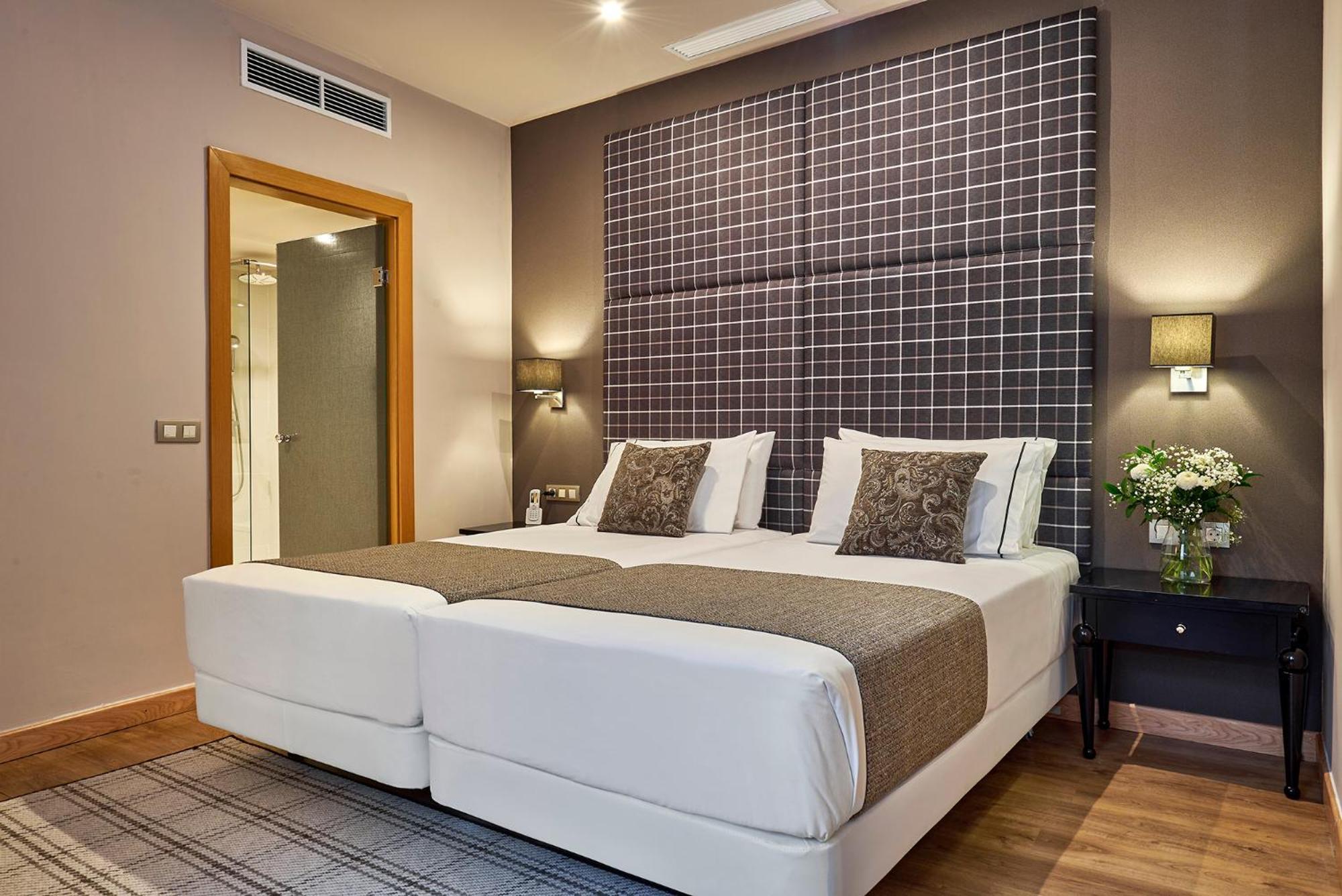 Comfort Triple Room