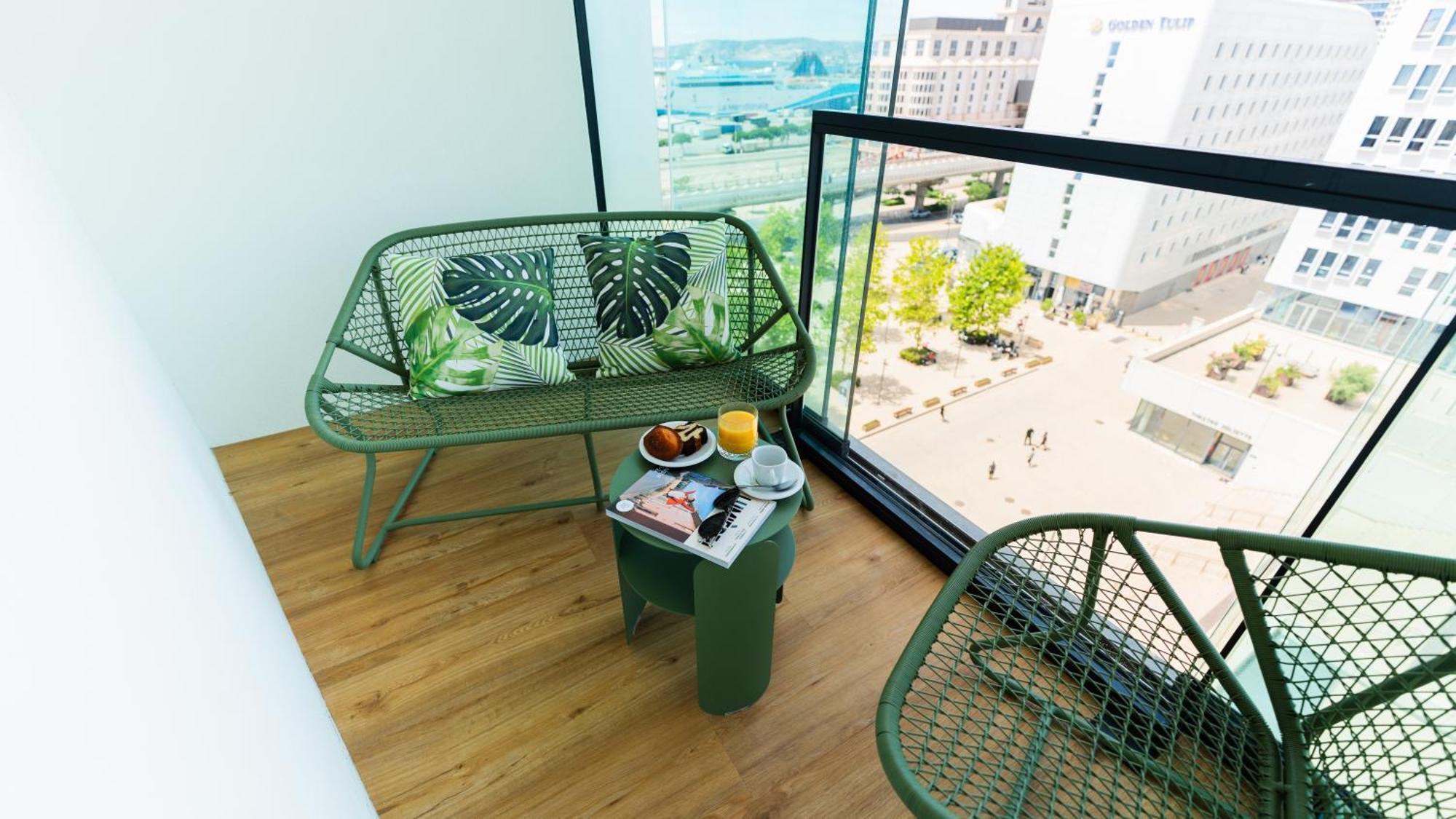 Superior Queen Suite Balcony