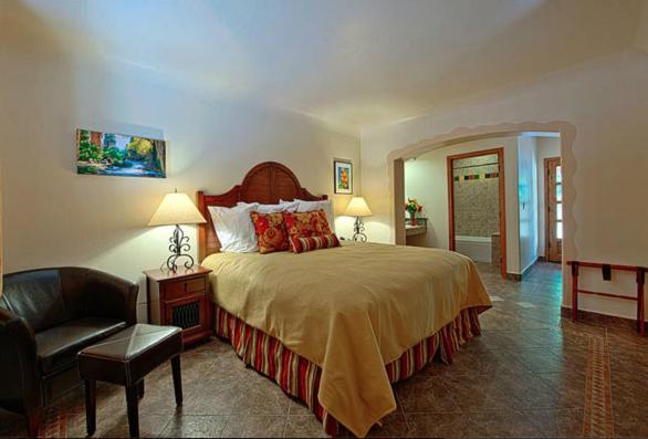 King Room Pool View