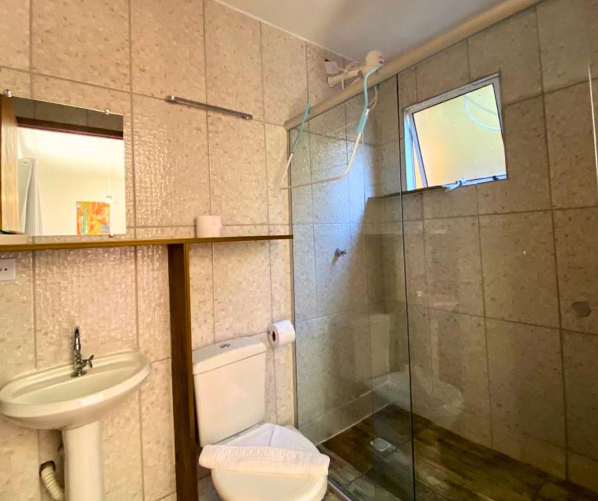 Quadruple Room Disability Access,1599686787:JPEG