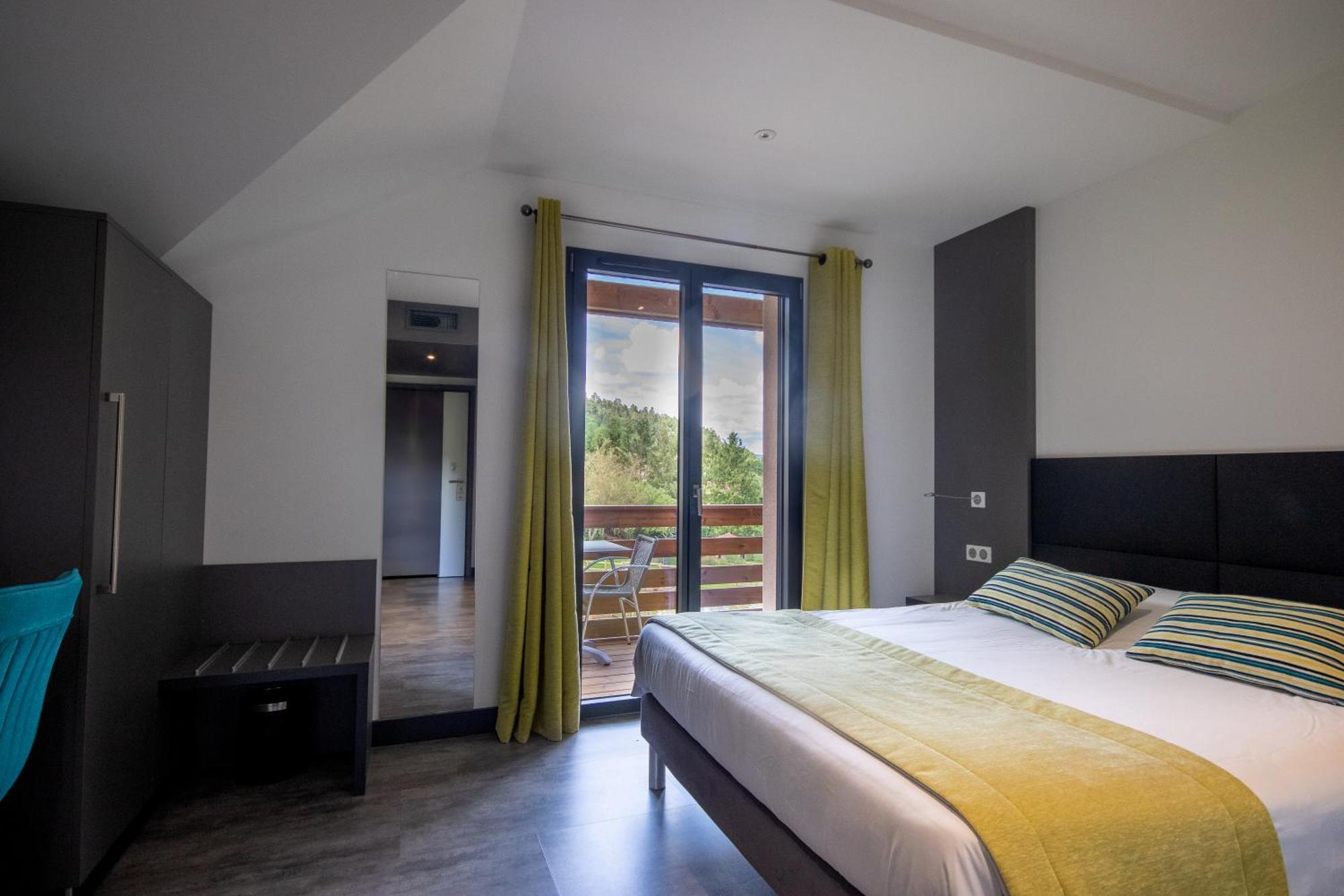 Double Room,1600219066:JPEG