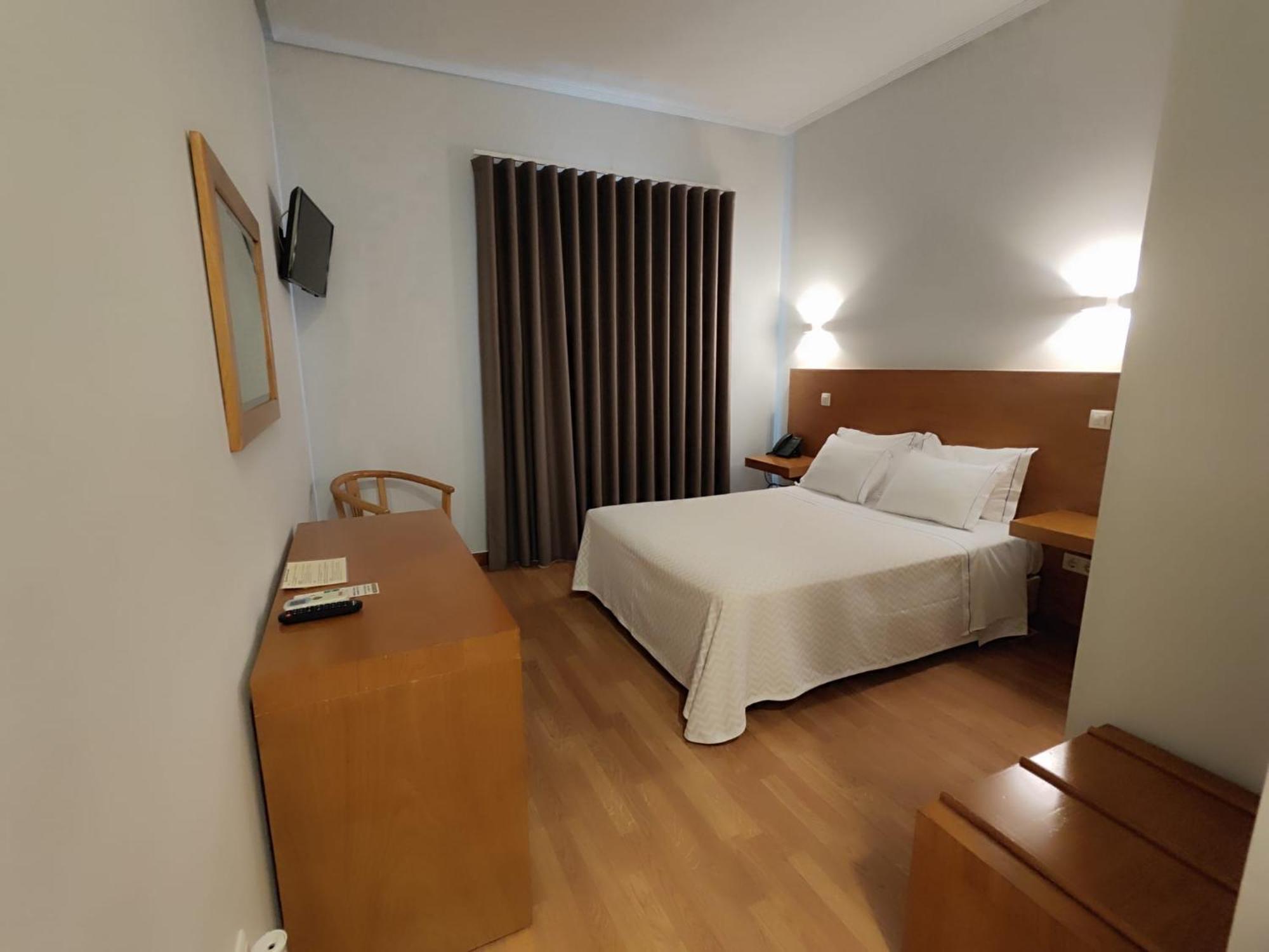 Standard Single Room,519579954:JPEG