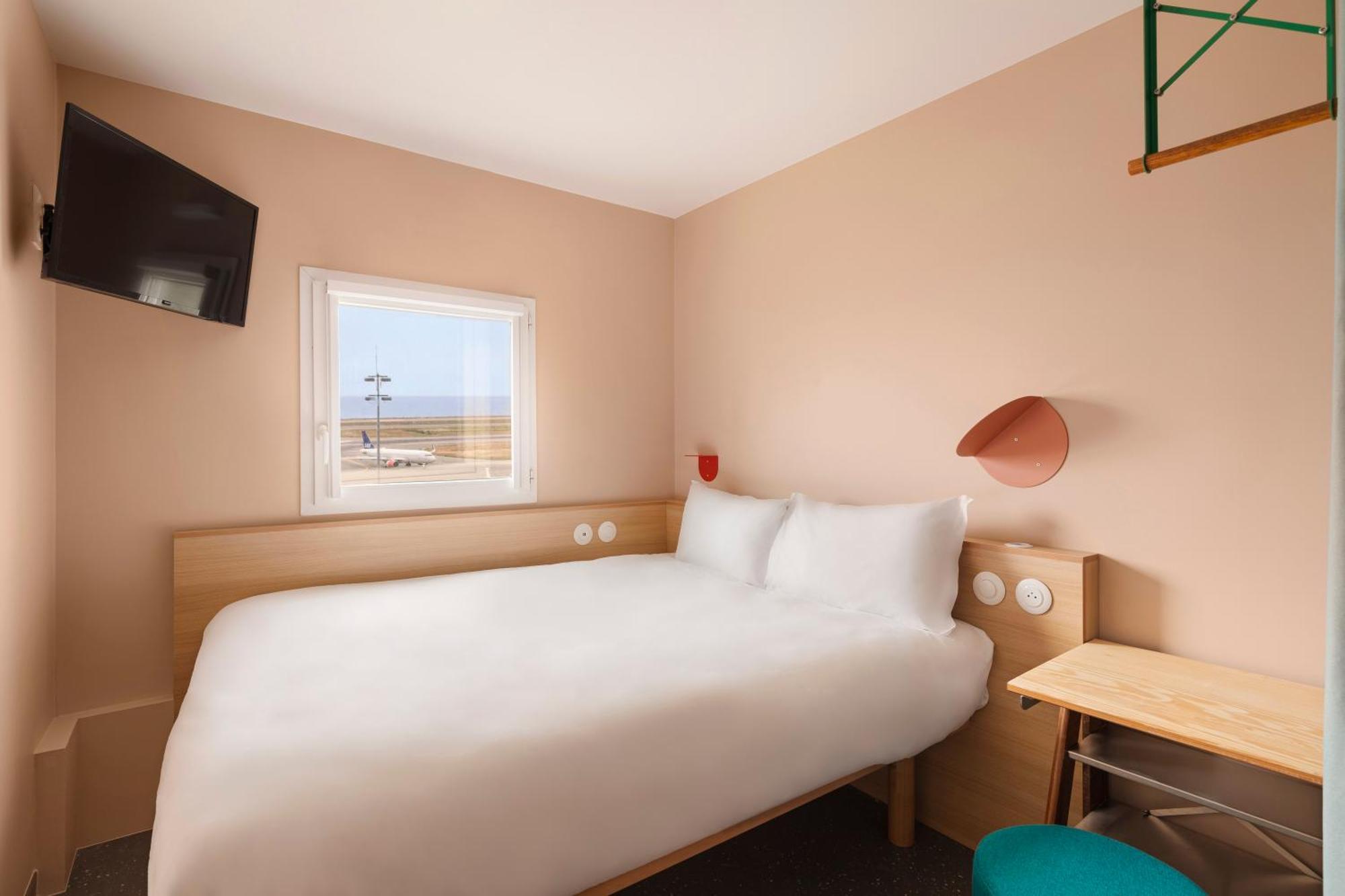 POP Double Room