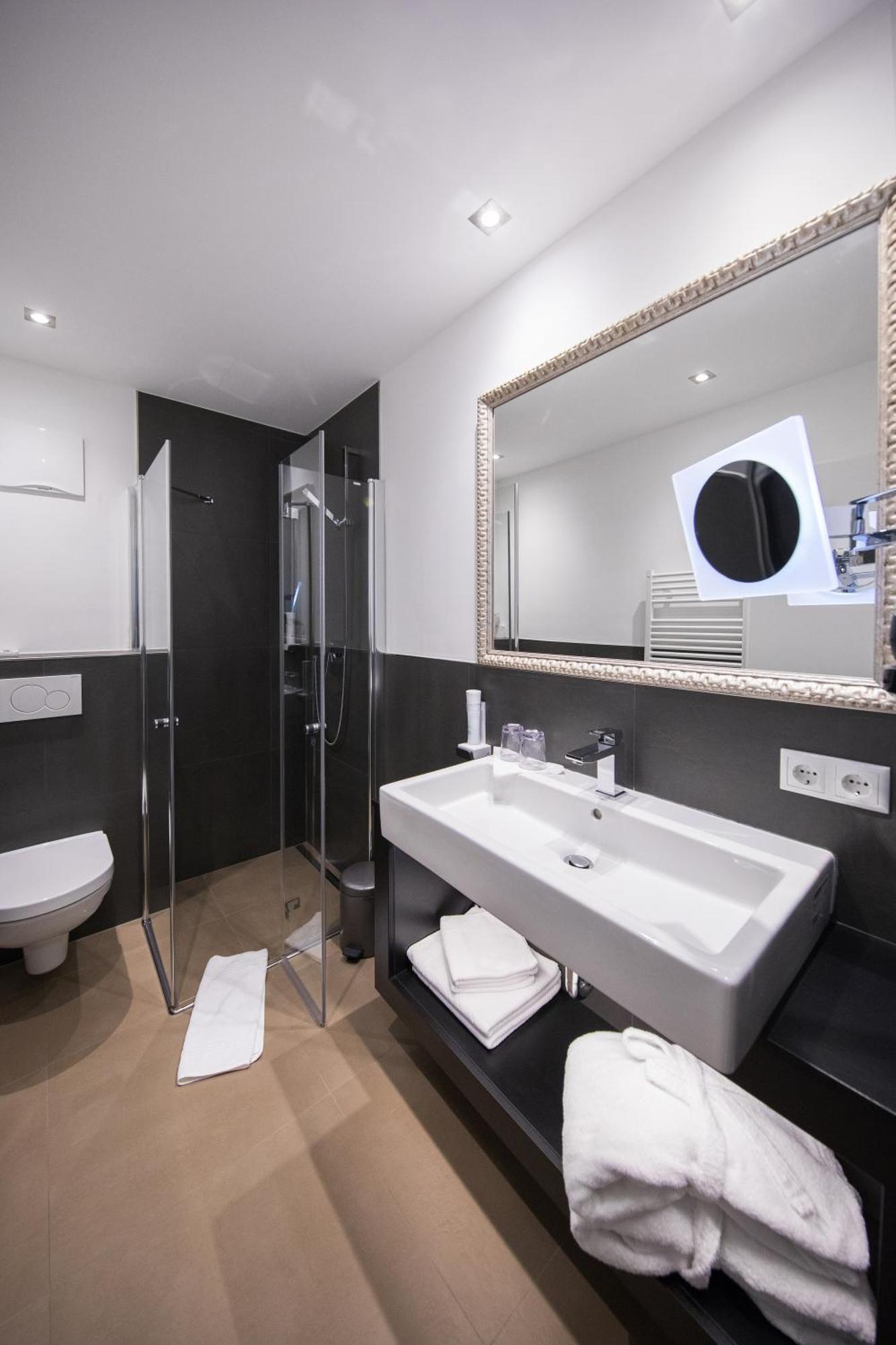 Design Double Room Ground Floor Annex