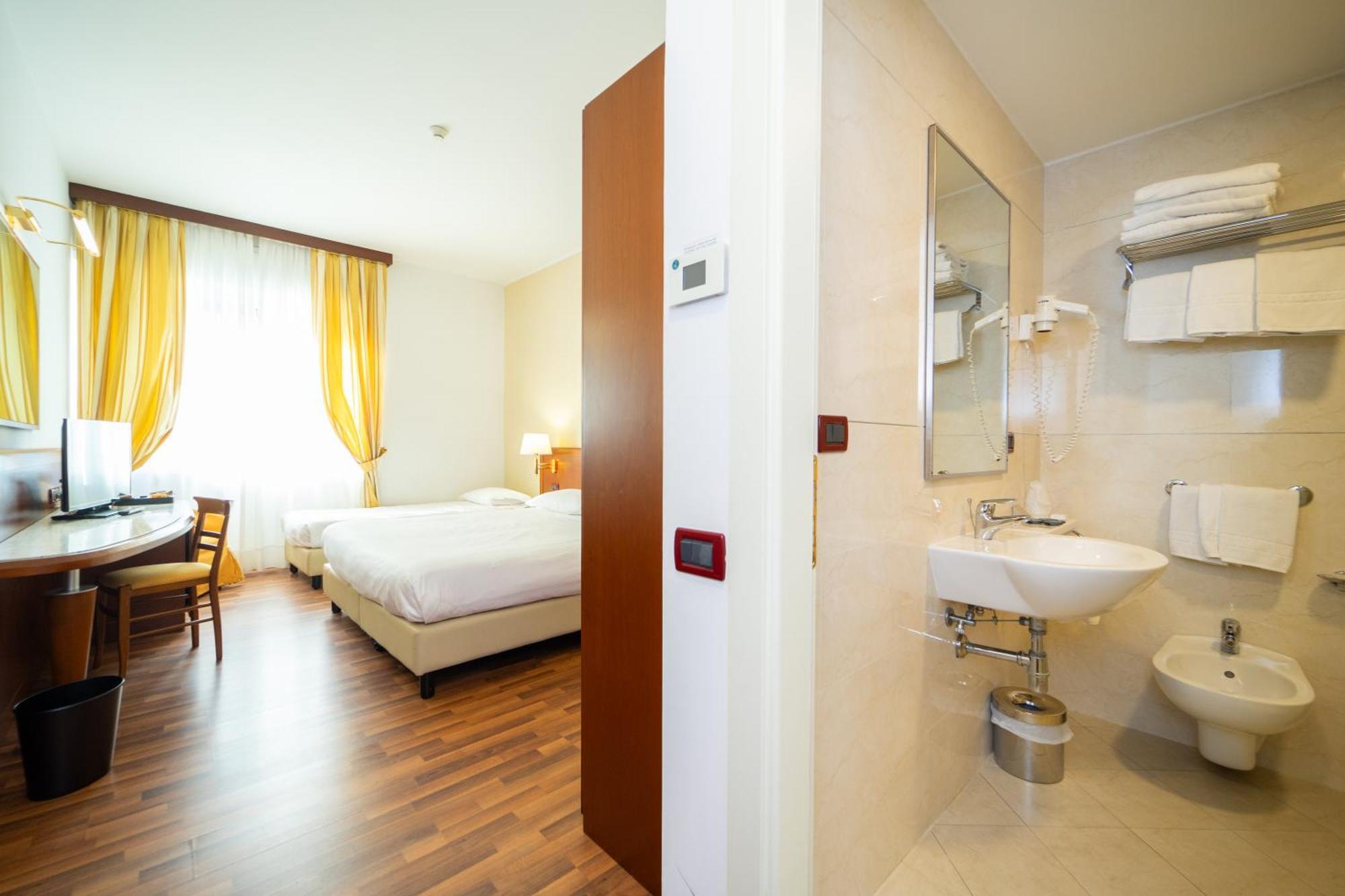 Classic Triple Room