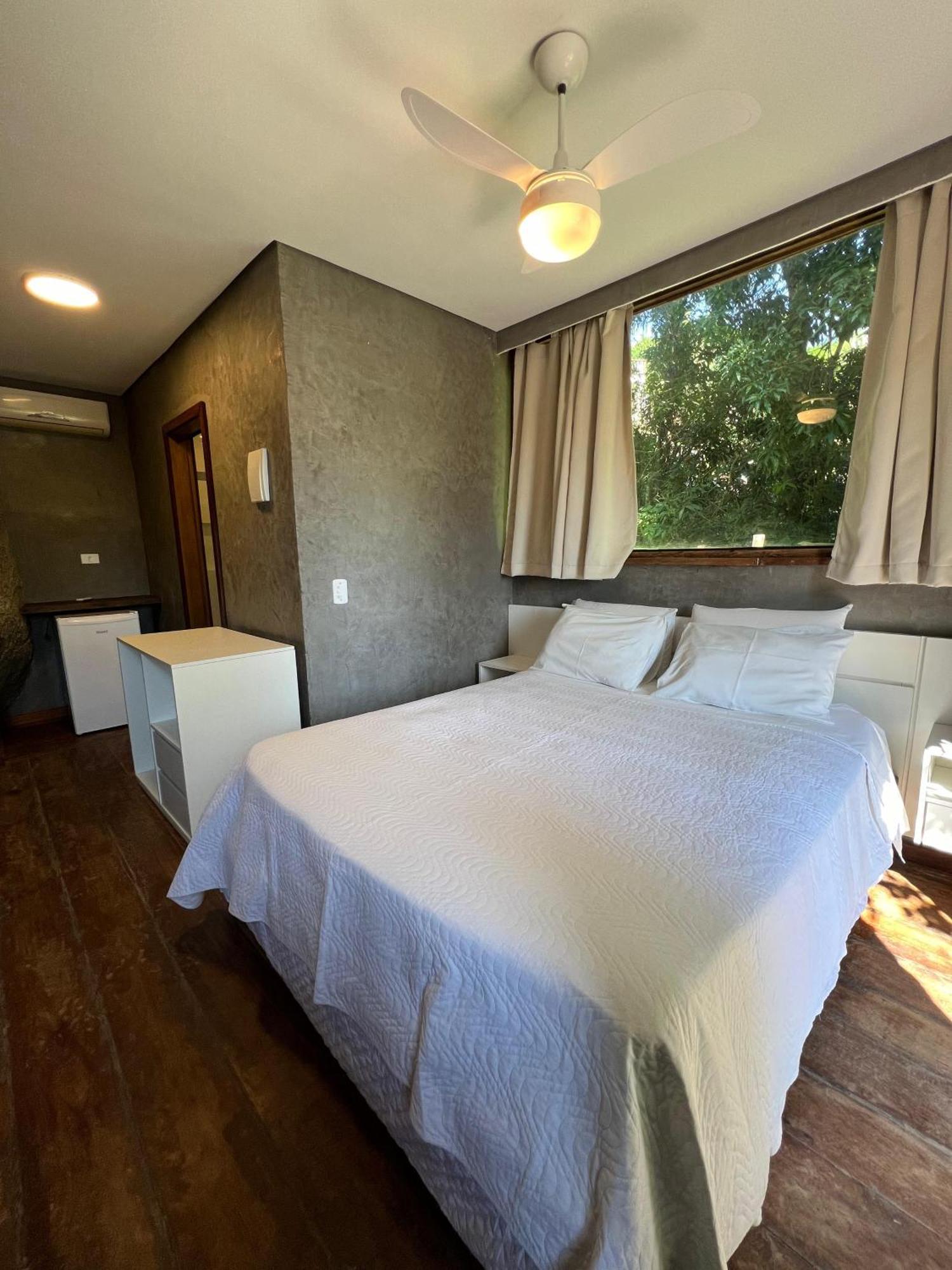 Deluxe Double Room Bath