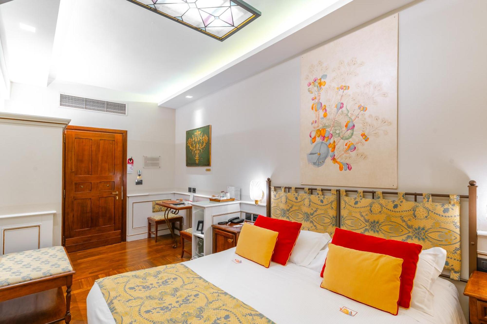 Double Room,1601677643:JPEG