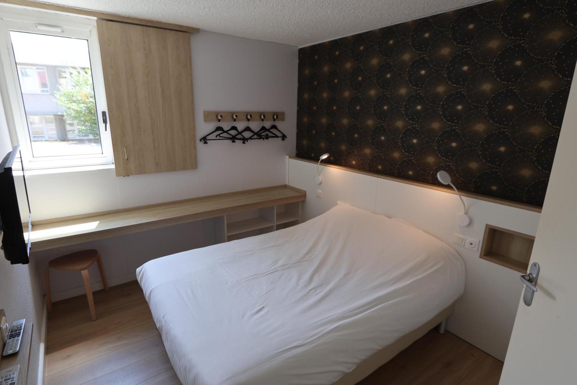 Double Room,1601678300:JPEG