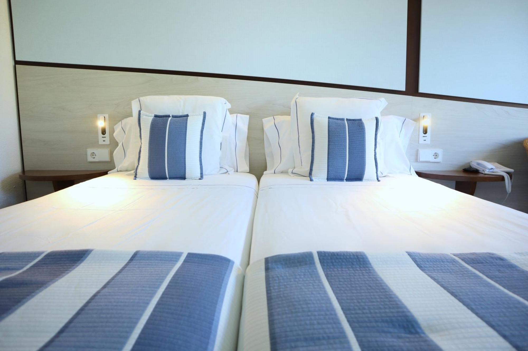 Deluxe Double Room Balcony,1601691049:JPEG