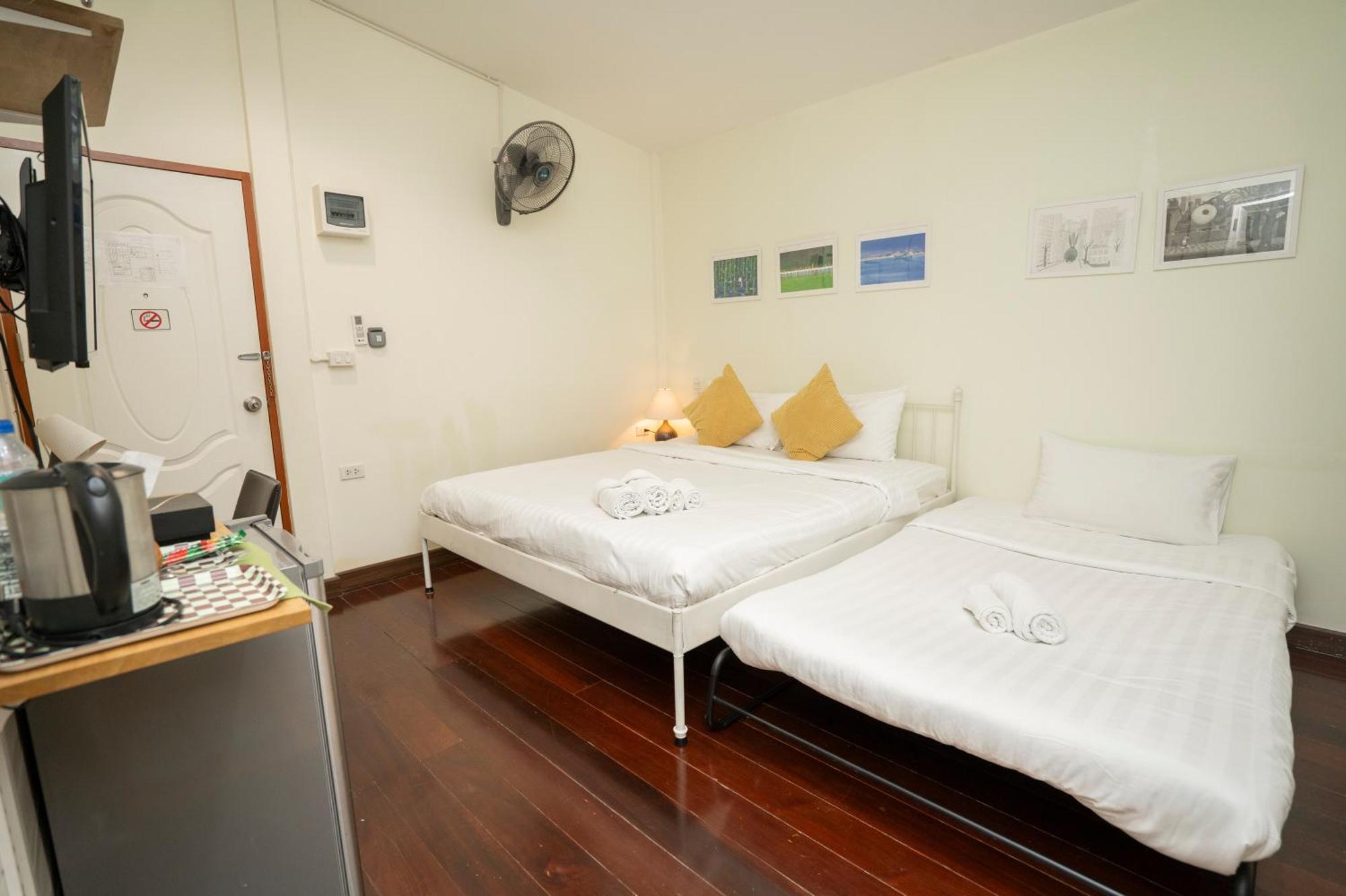 Deluxe Double Room Extra Bed