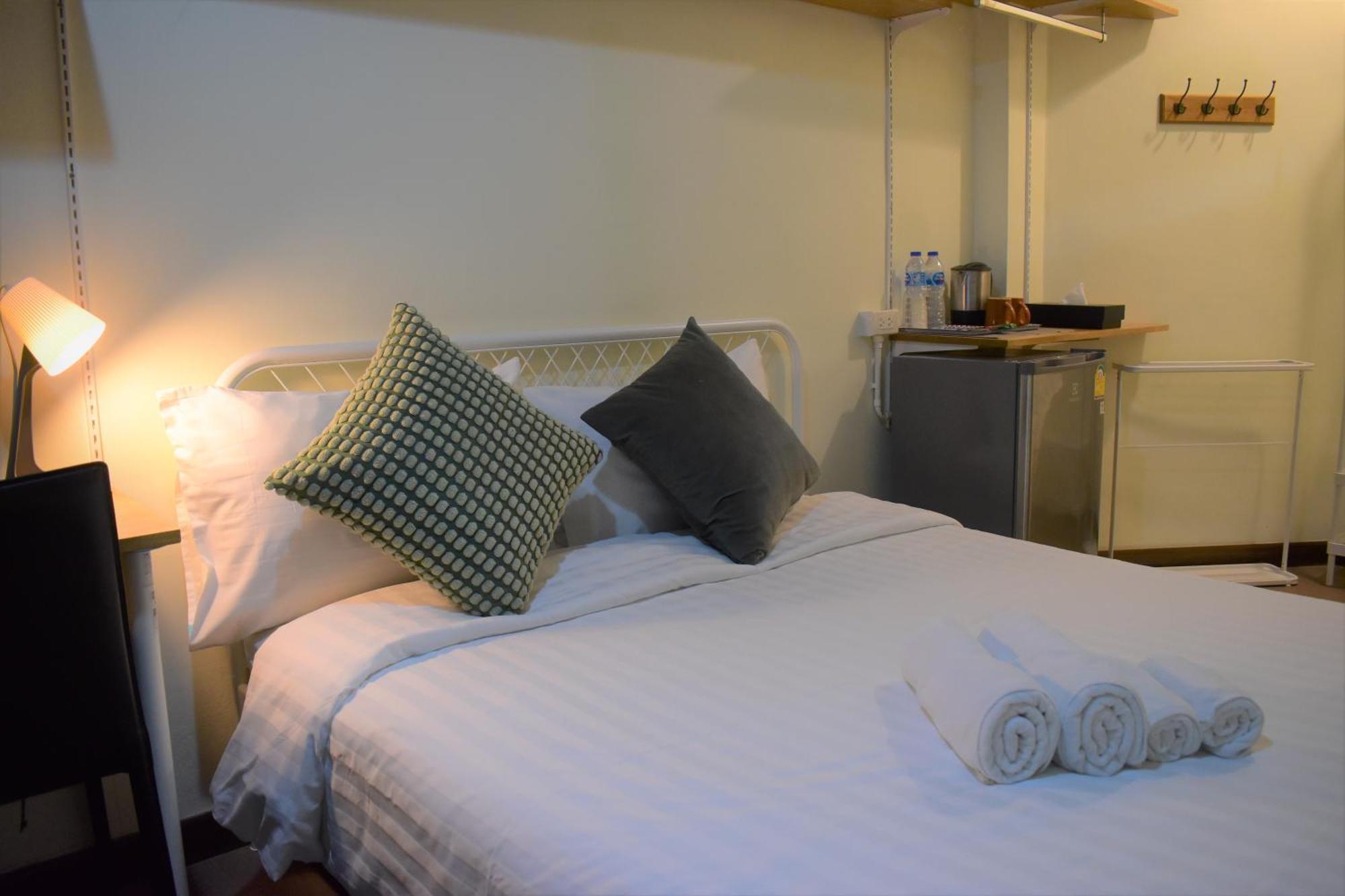 Double Room Private Bathroom