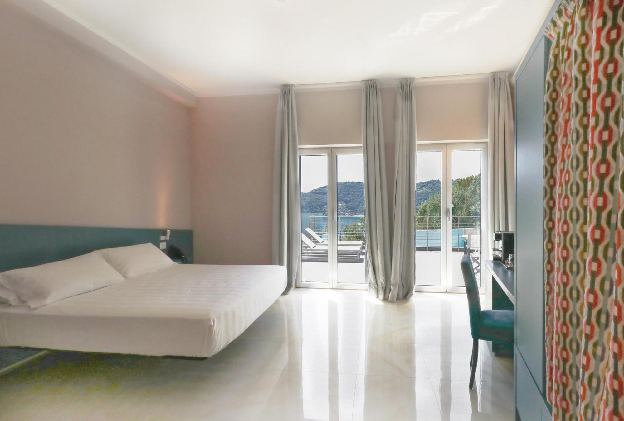 Junior Suite Private Pool,1601817653:JPEG