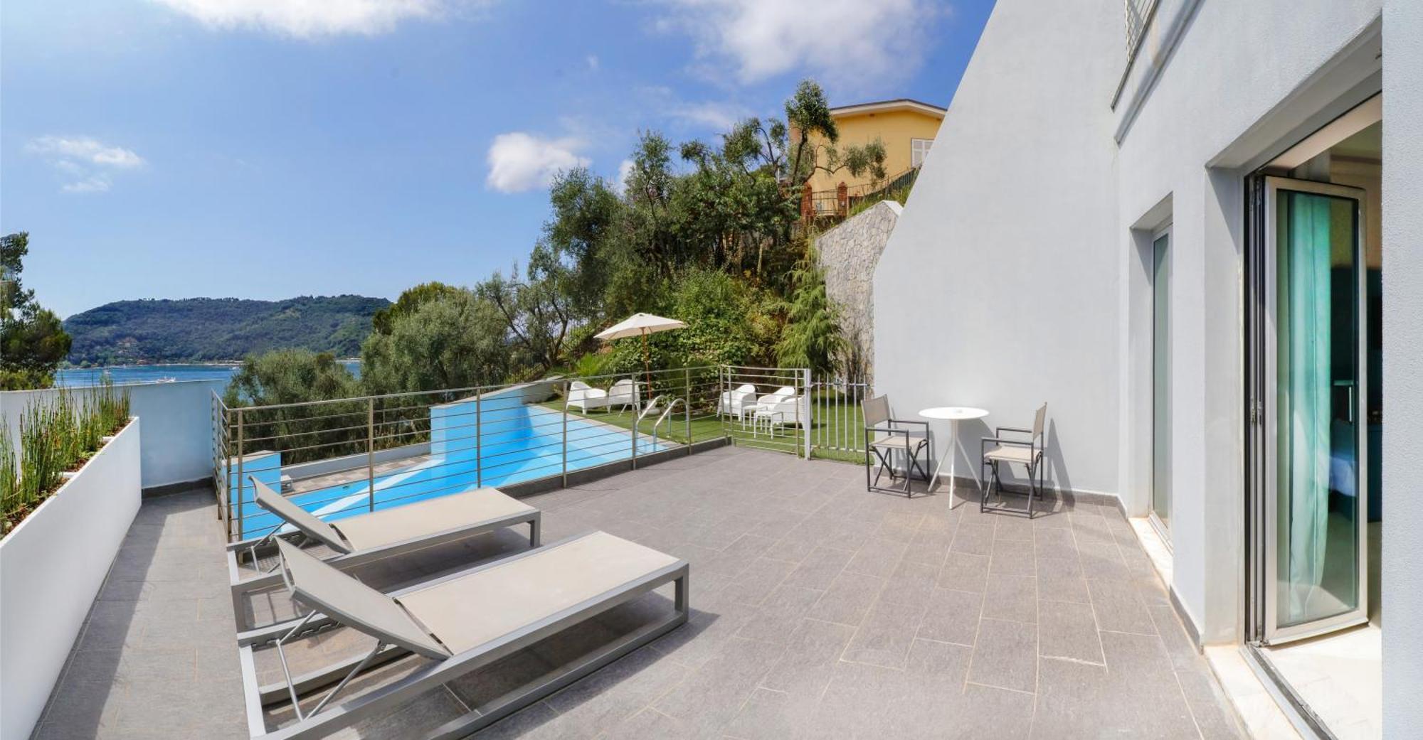 Junior Suite Private Pool