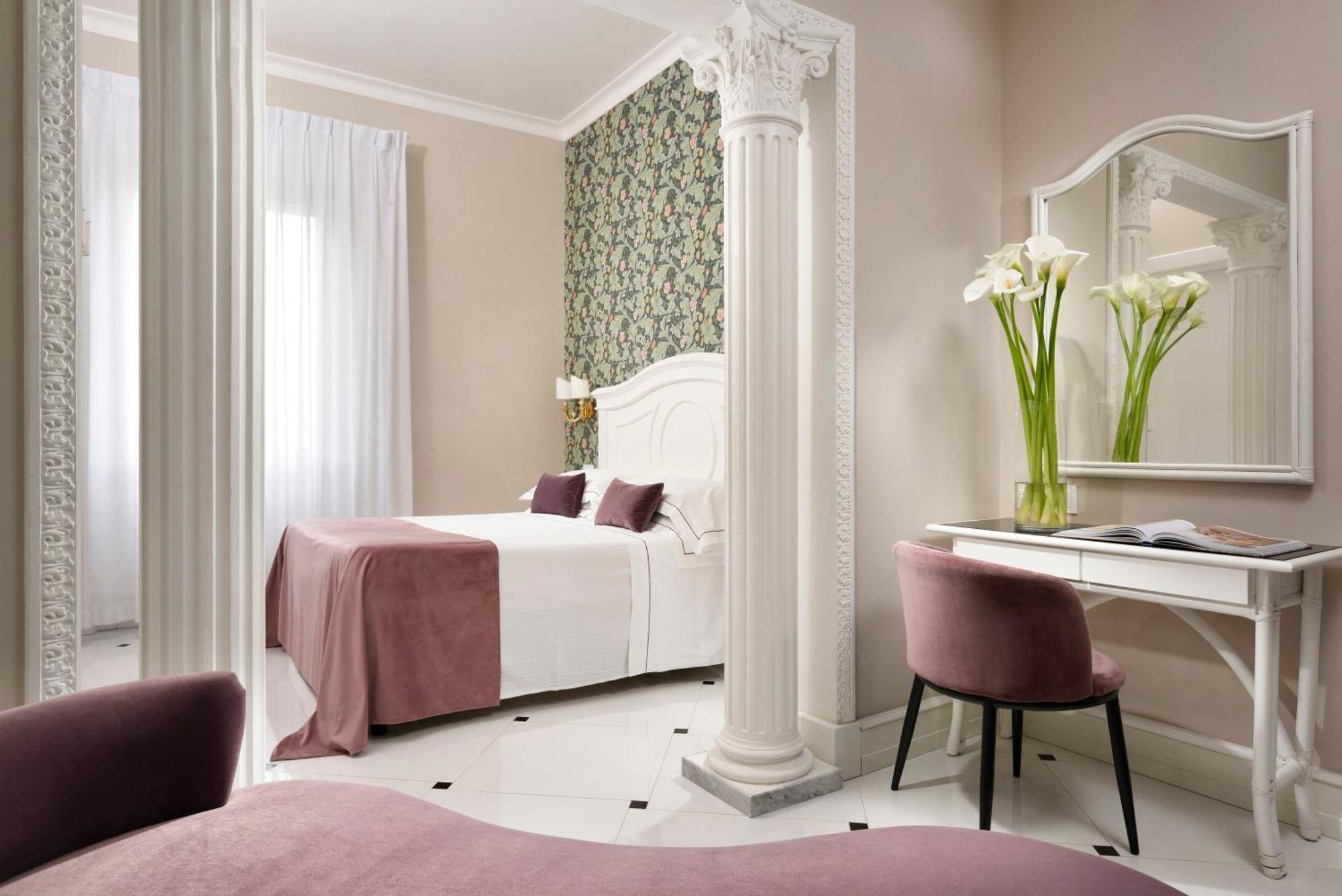 Superior Double Room Partial Sea View