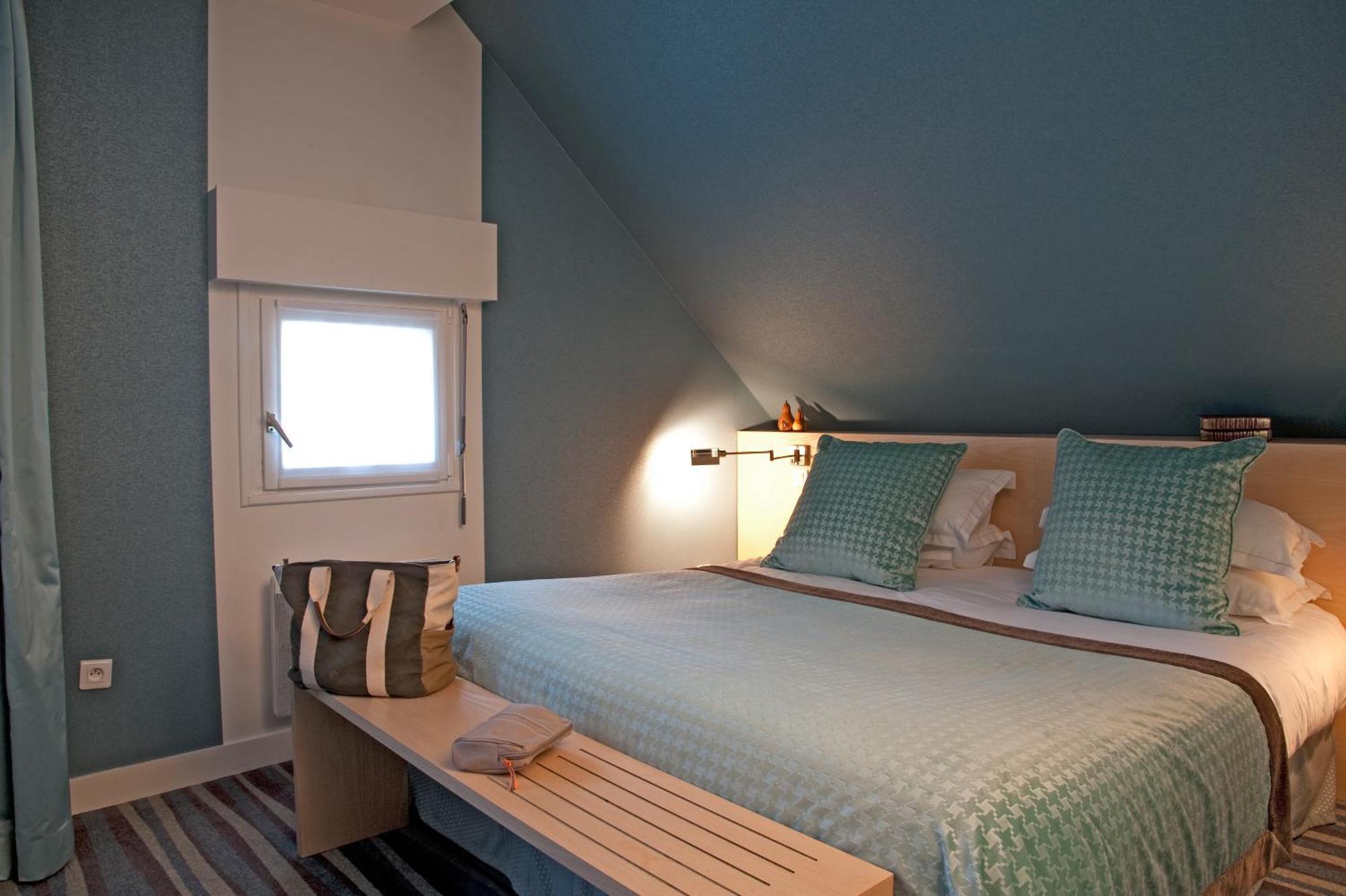 Elegant Room
