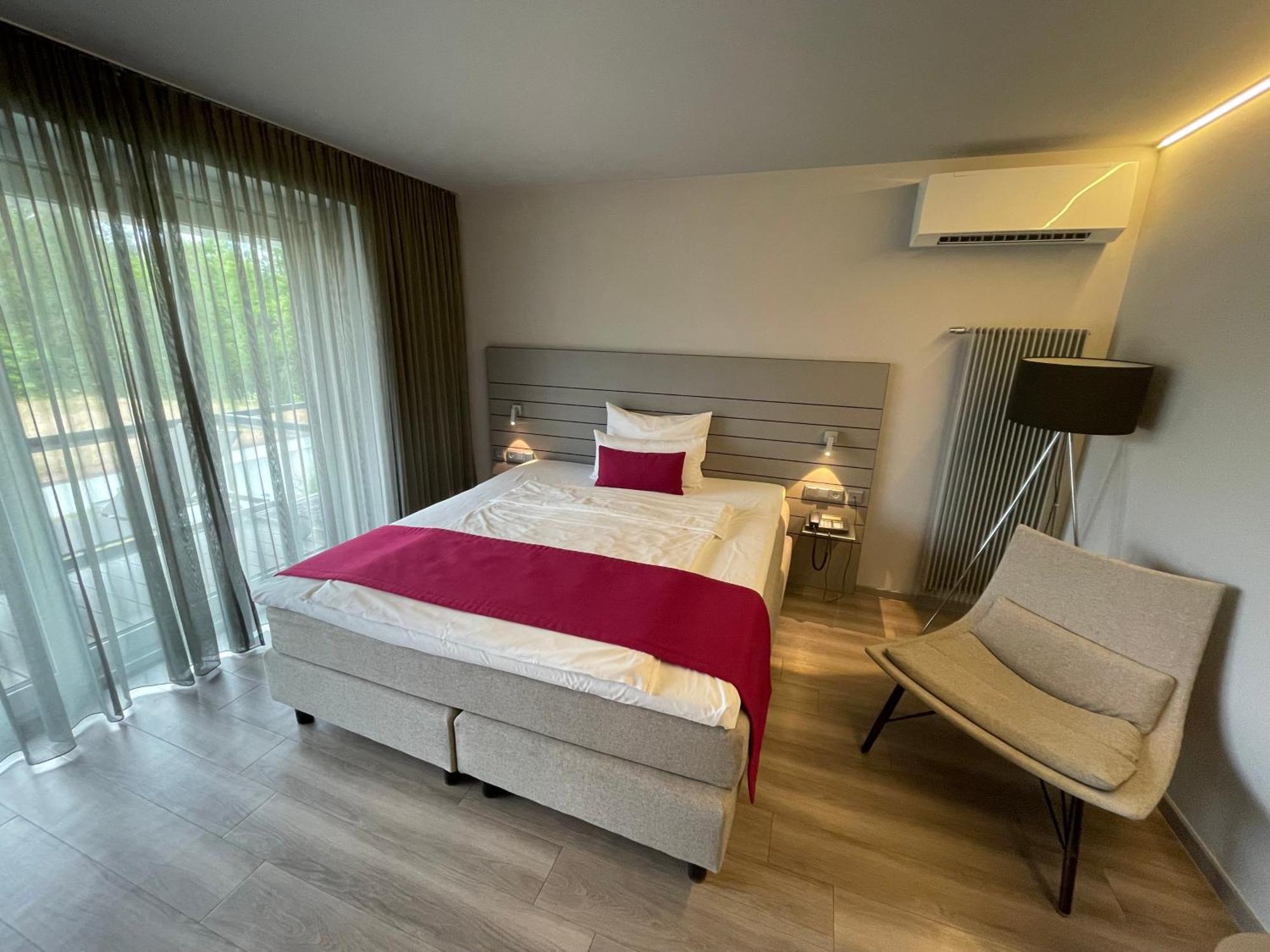 Standard Double Room,1602325985:JPEG