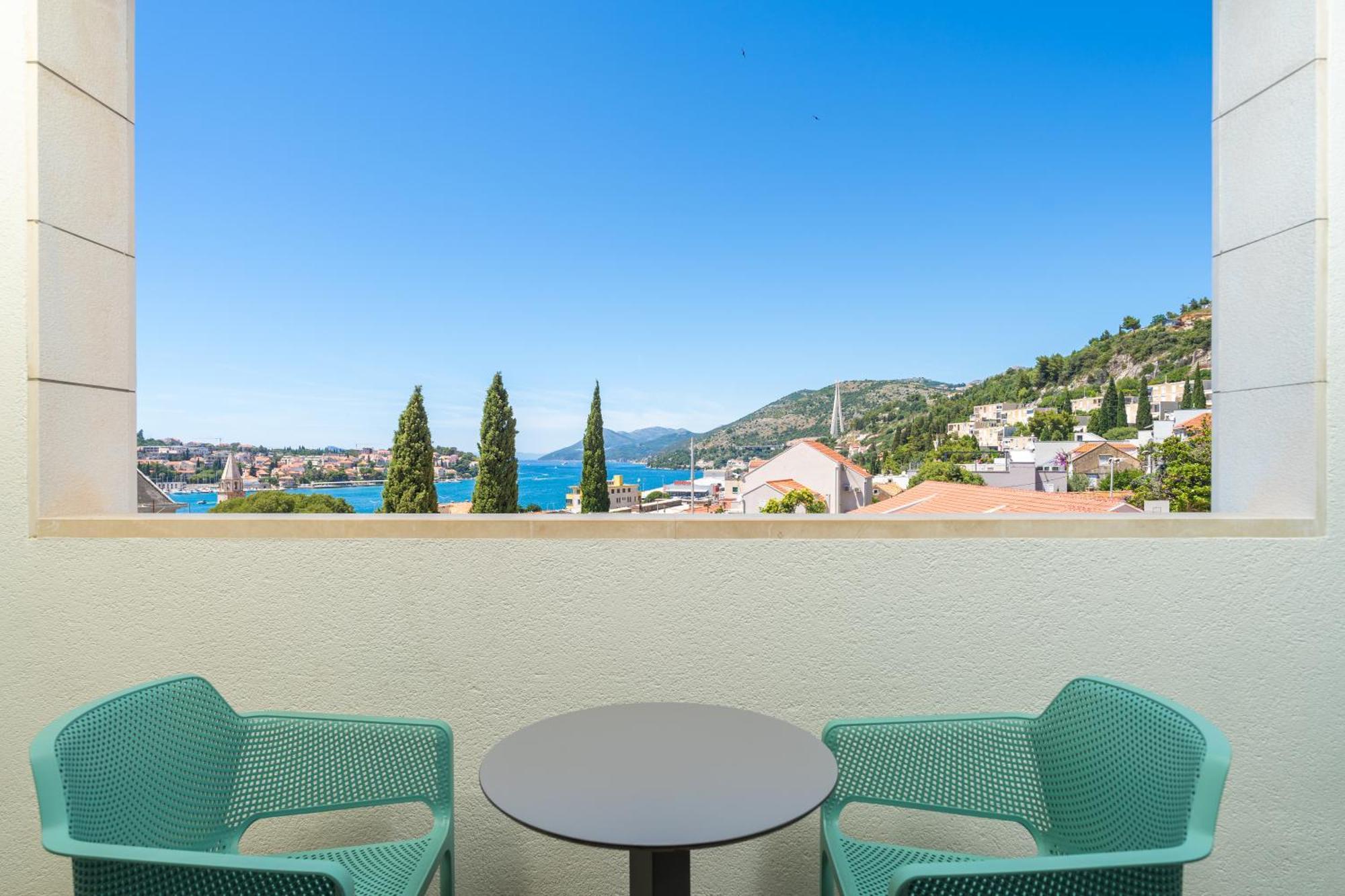 Superior Double Room Balcony Sea View