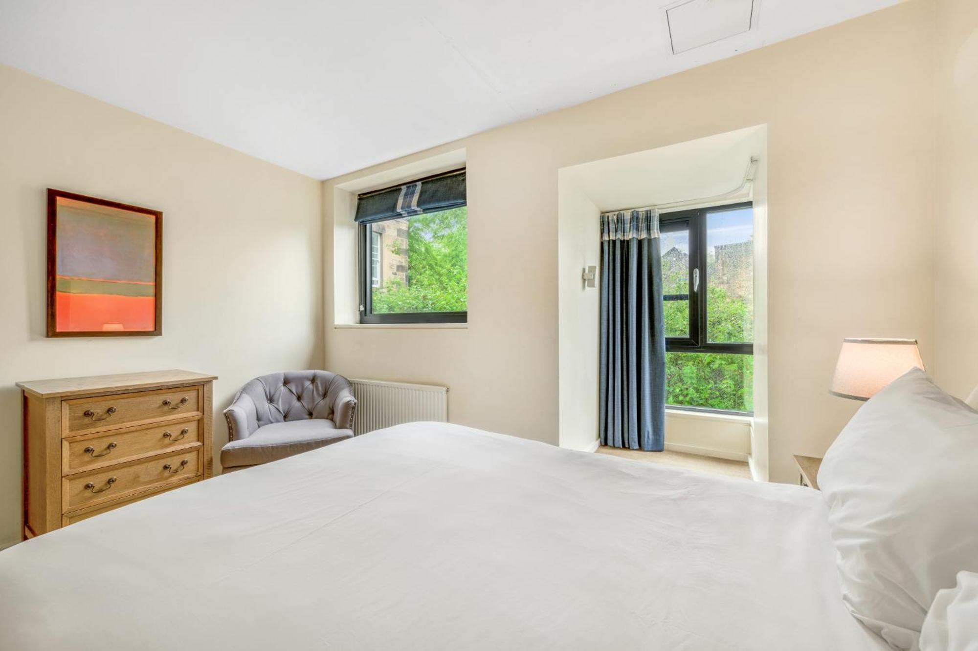 2-Bedroom Apartment
