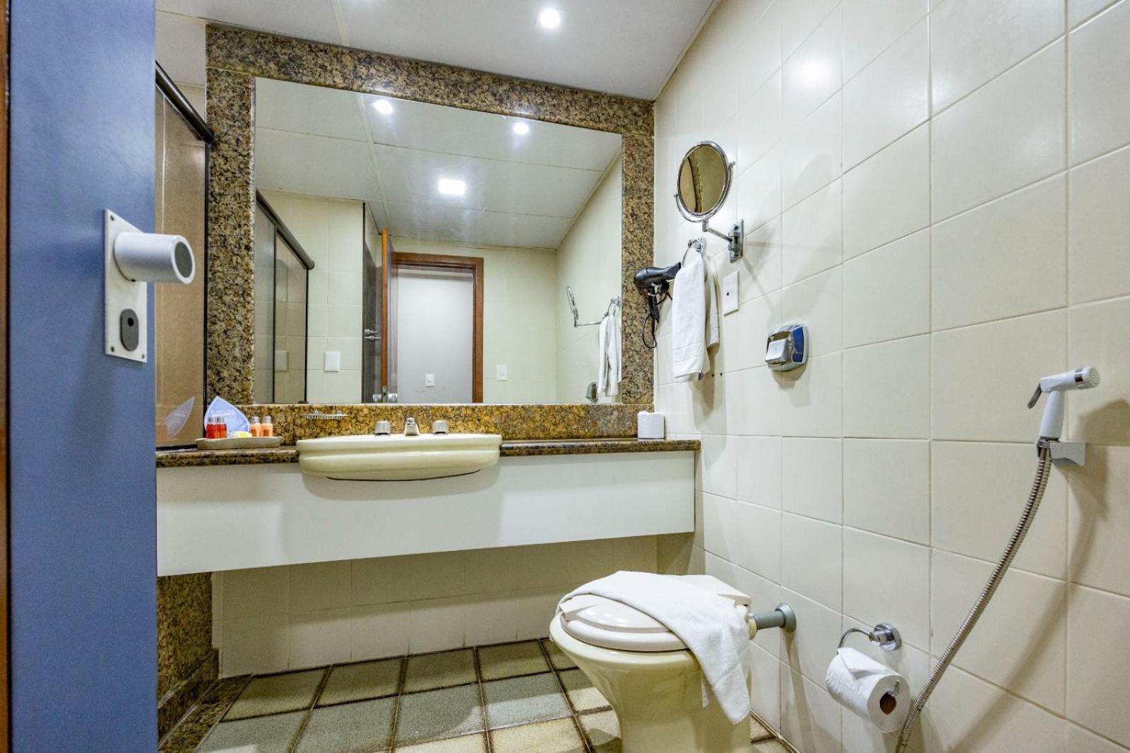 Luxury Room,1602329965:JPEG