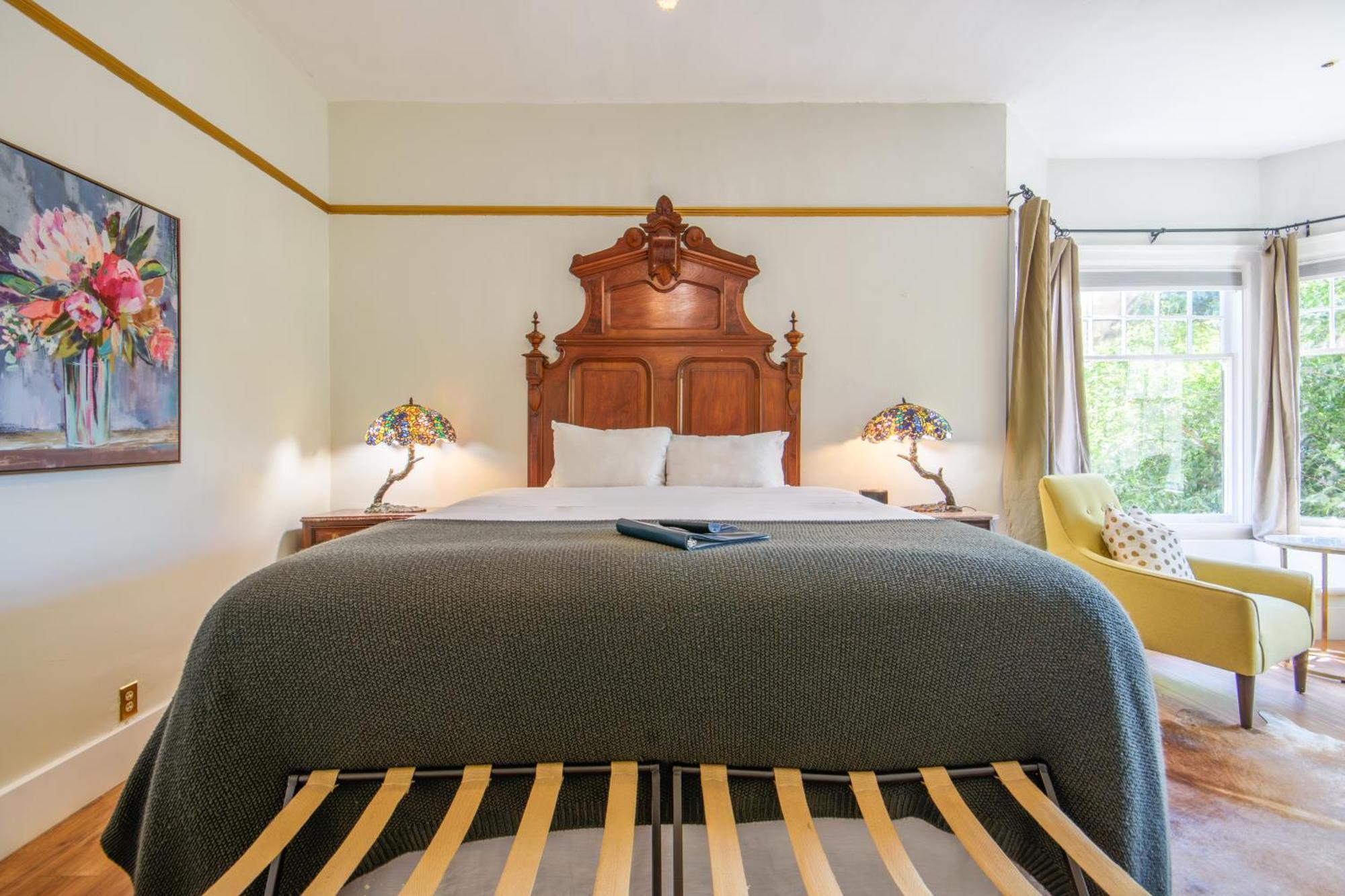 Superior King Room