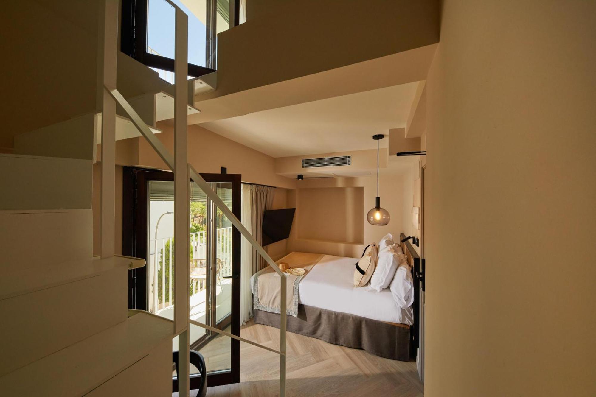 Petit Duplex,1602460151:JPEG