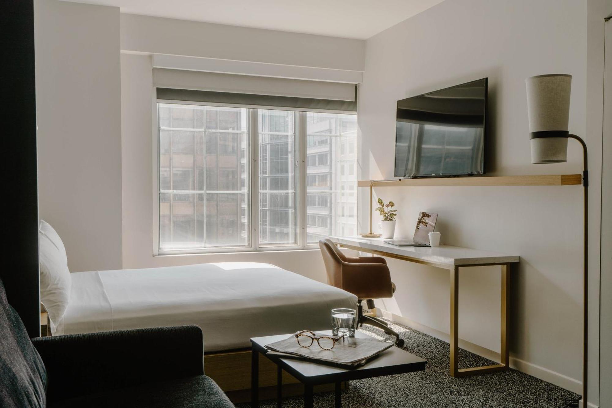 Superior Queen Room