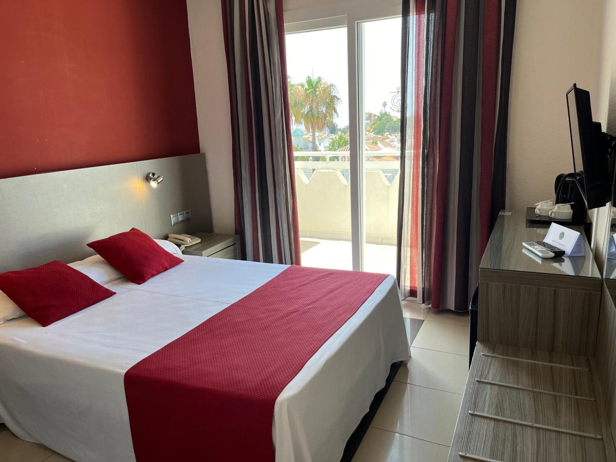 Double or Twin Room Terrace