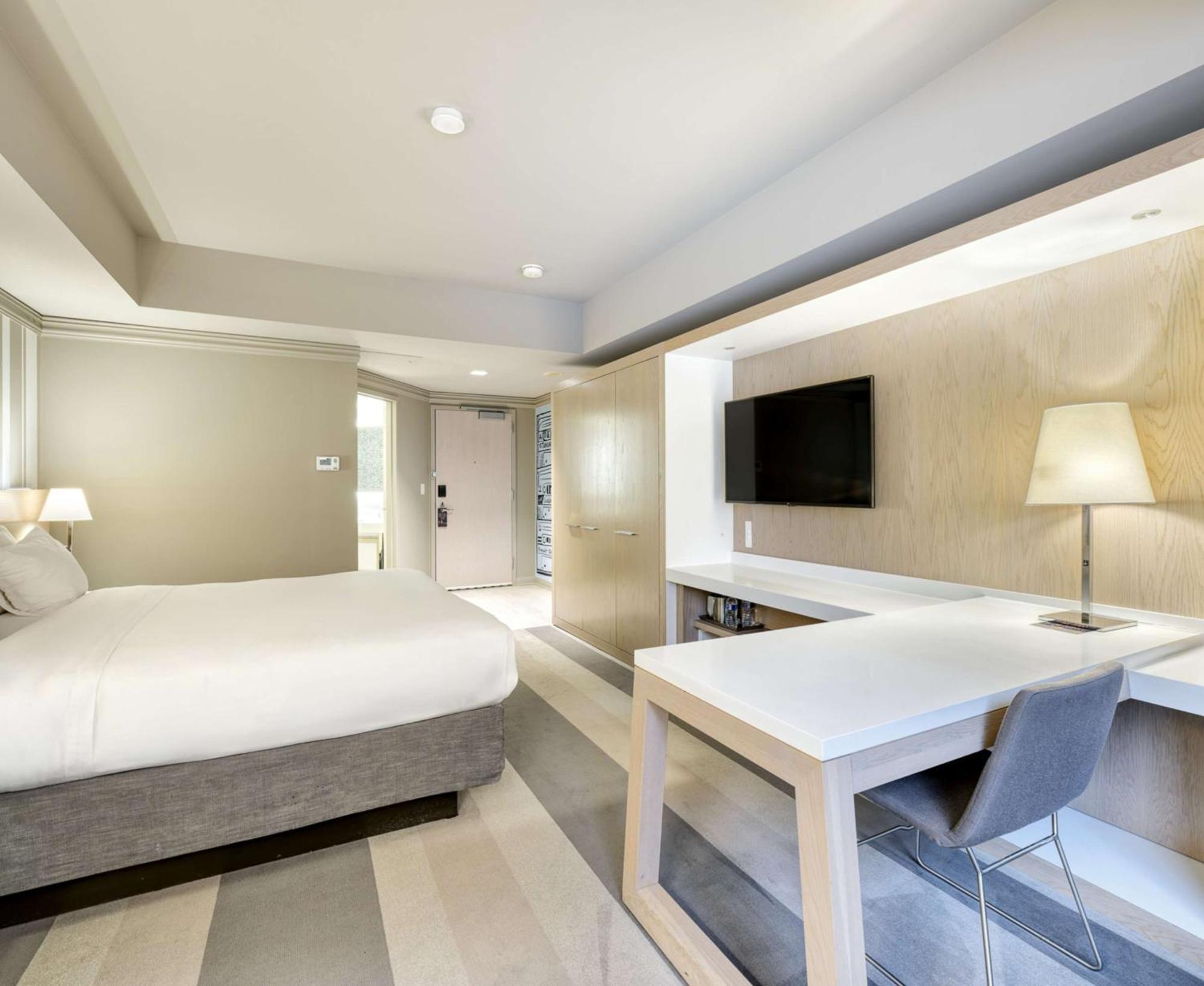 Preferred King Room City View