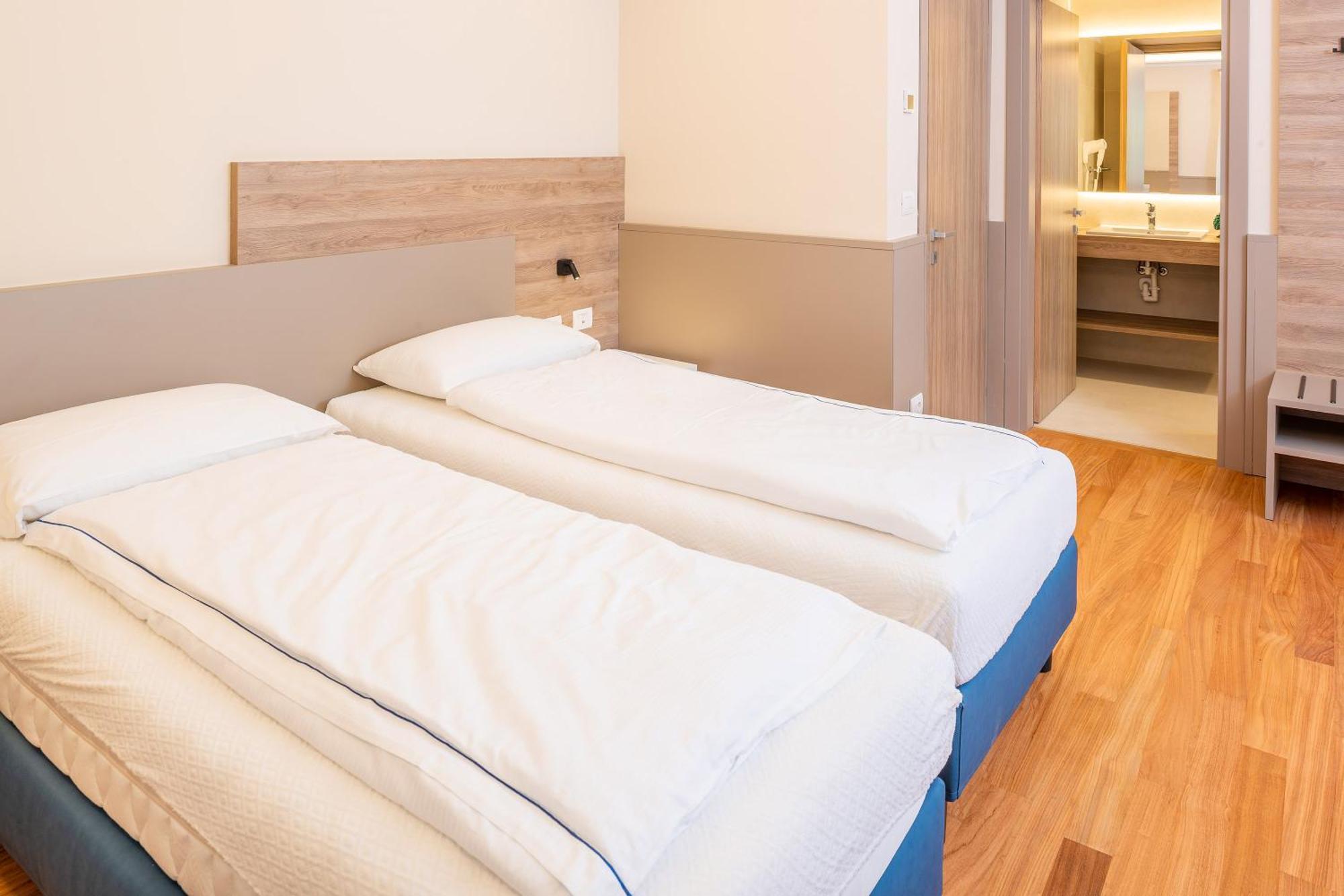 Two-Bedroom Deluxe Apartment