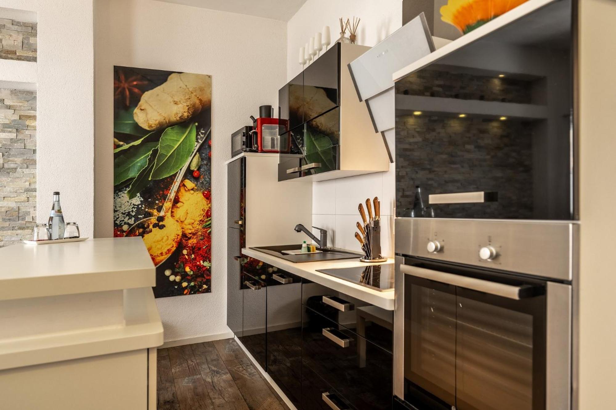 Deluxe Apartment