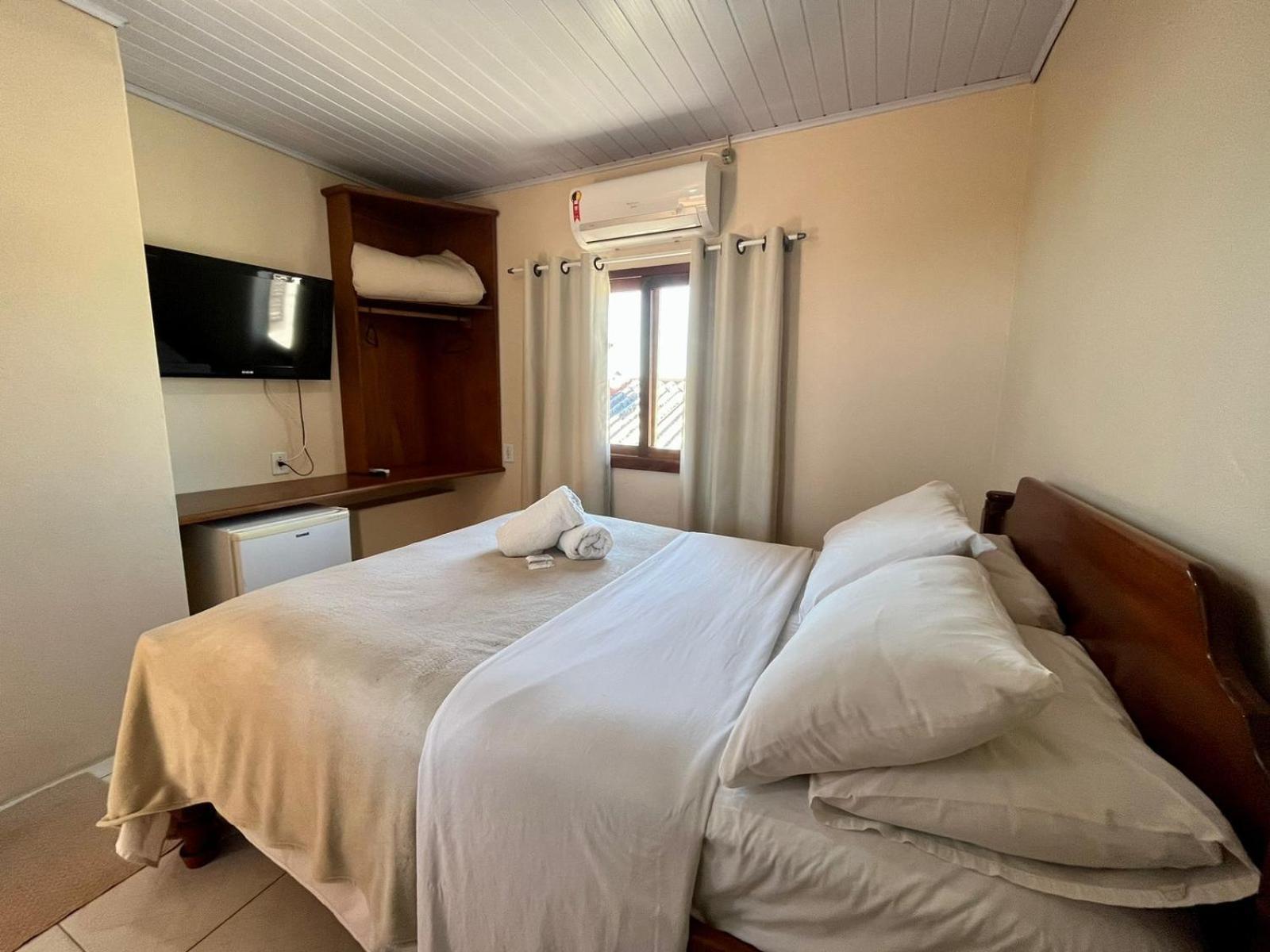 Double Room,1602981426:JPEG