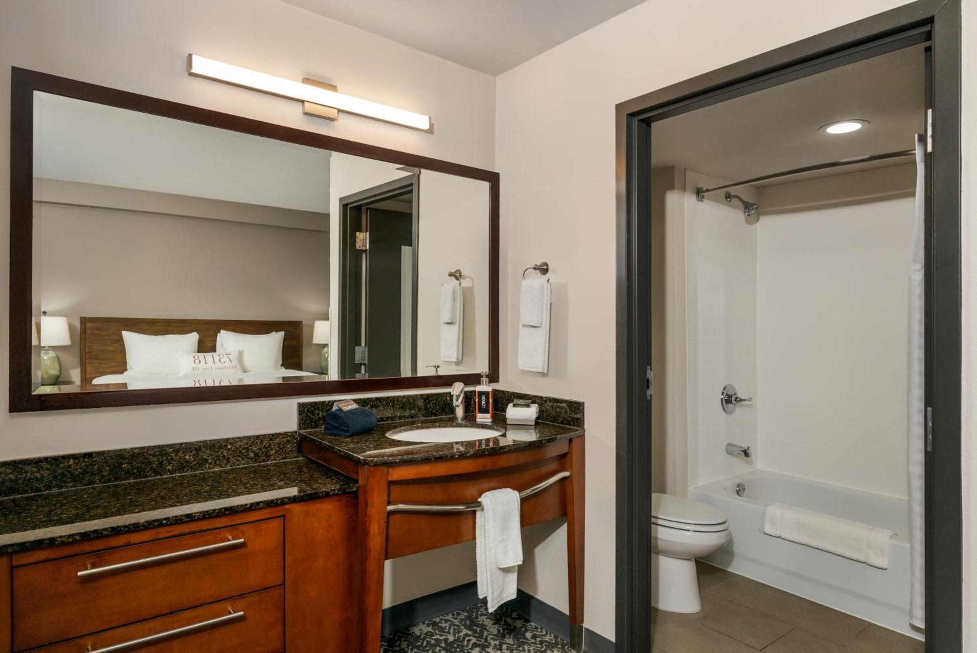 Double Studio, 2 Double Beds