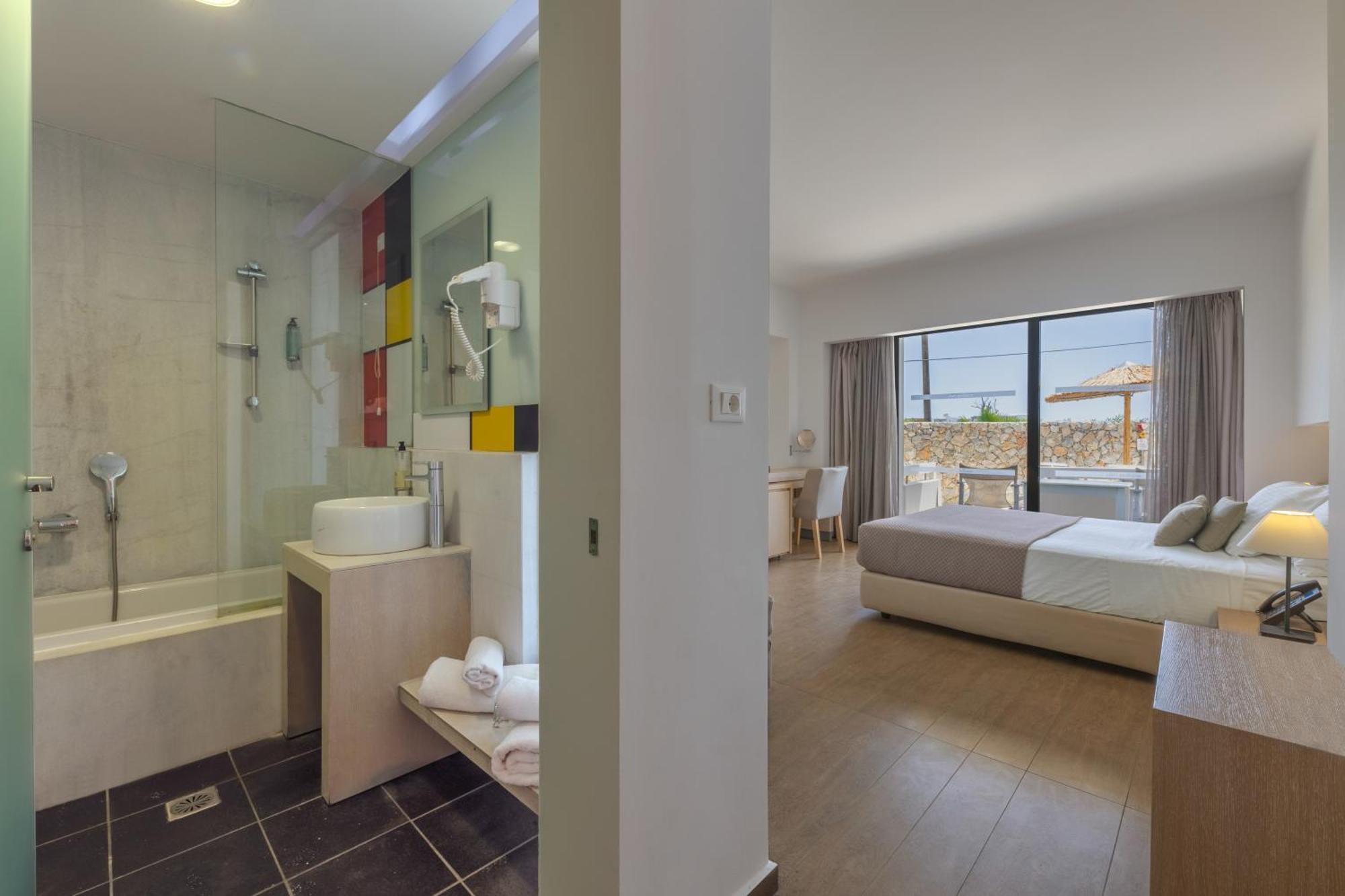 Double or Twin Room Swimming Pool Access