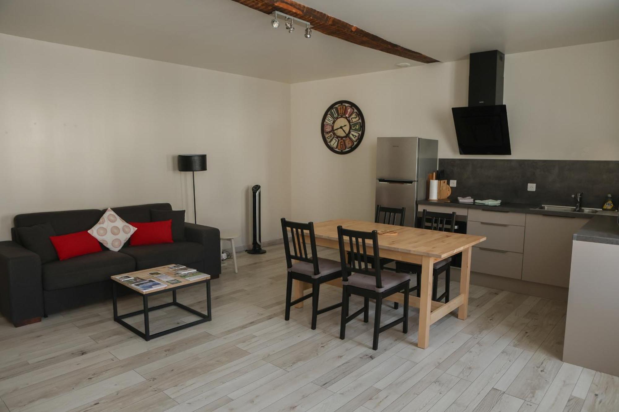 Apartment,1113707484:JPEG