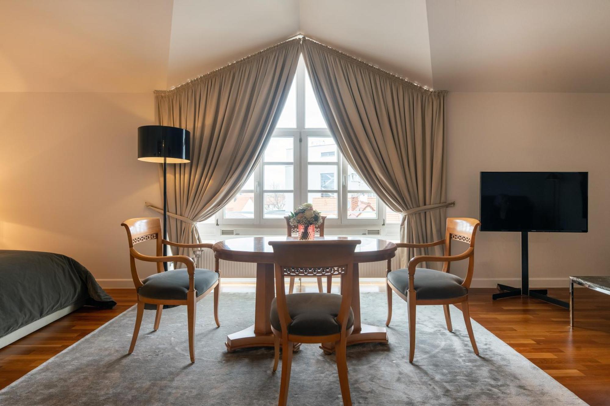 Junior Suite