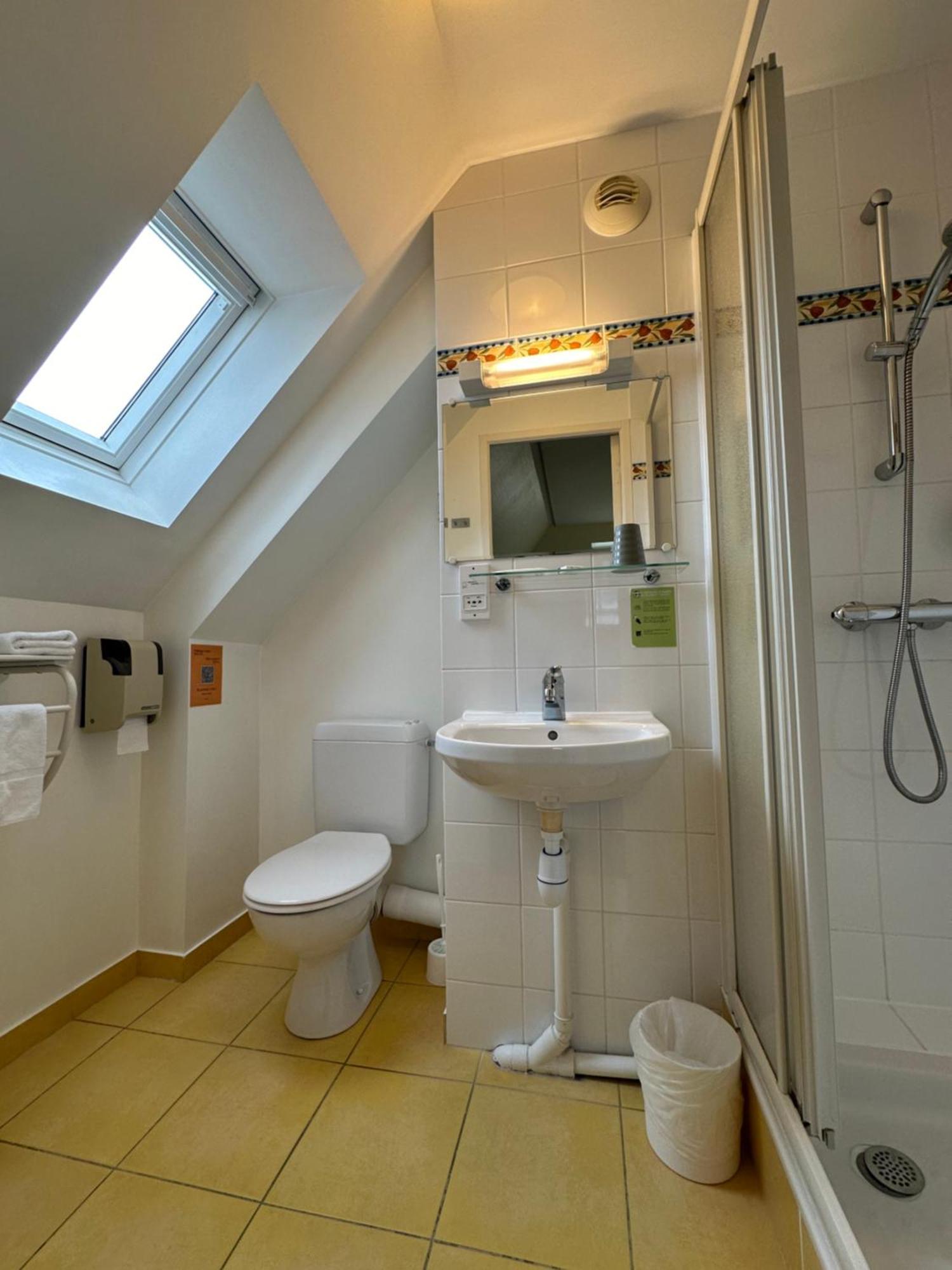 Standard Double Room 4th Floor
