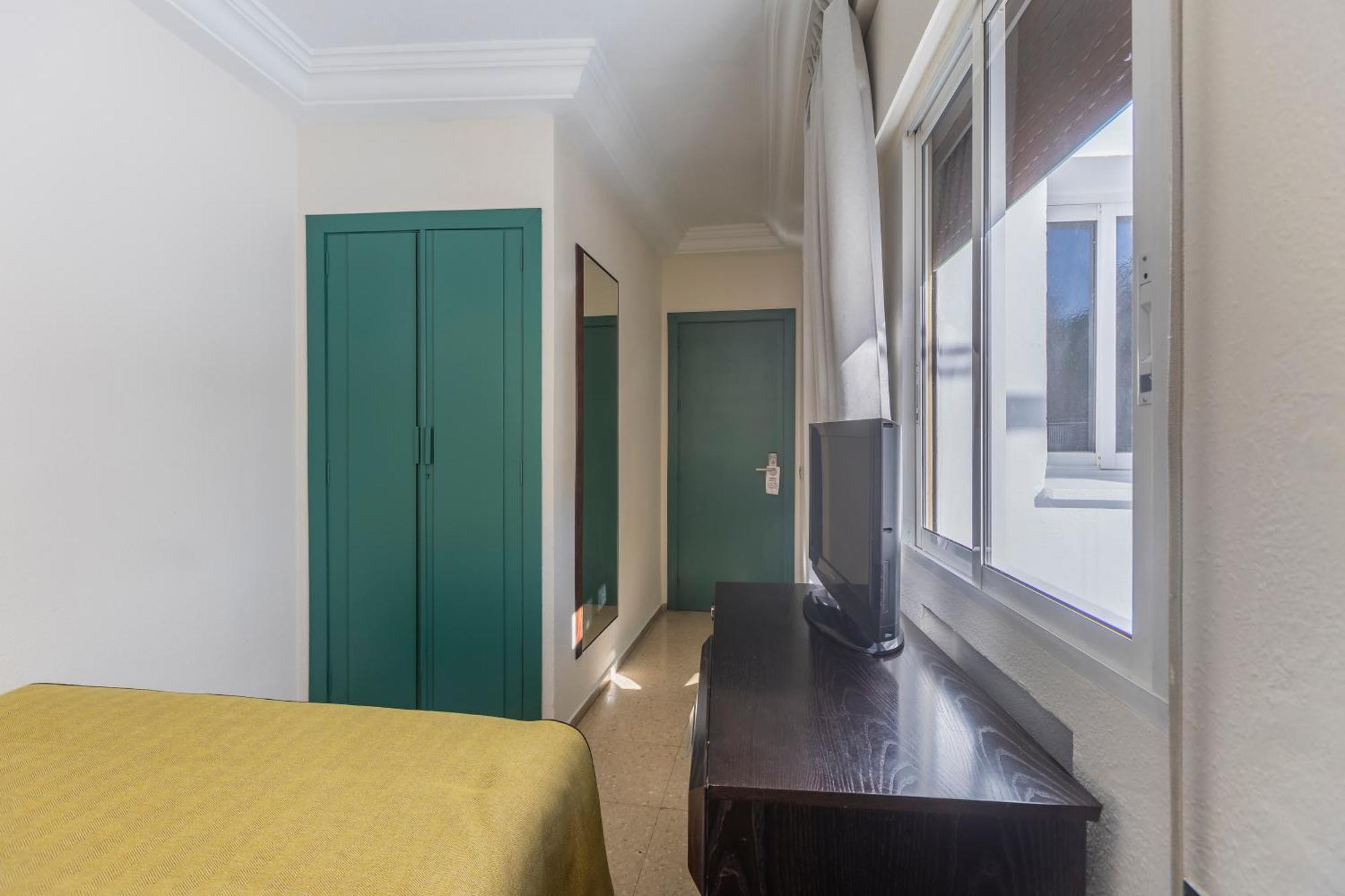 Single Room