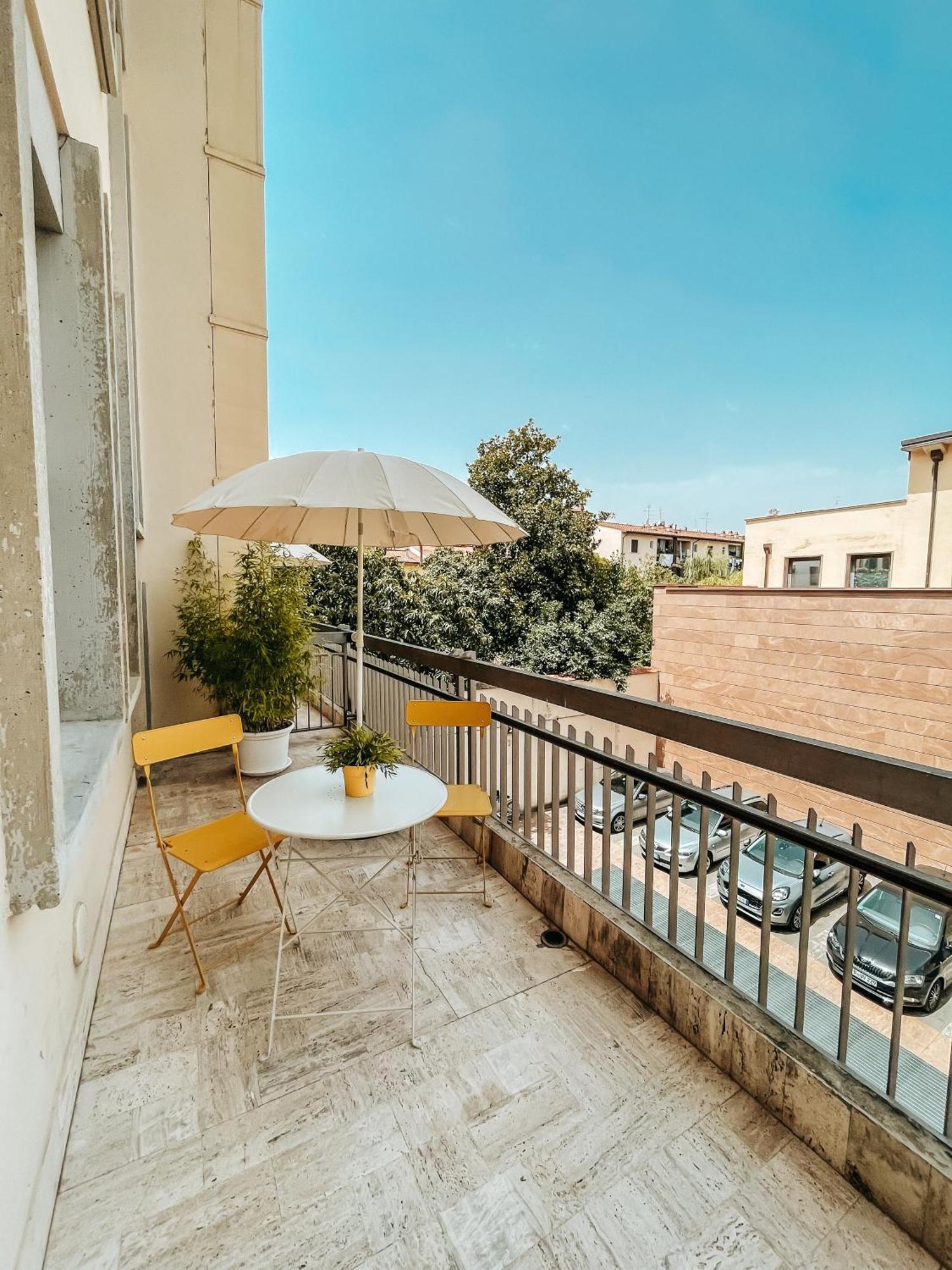 Superior One-Bedroom Apartment