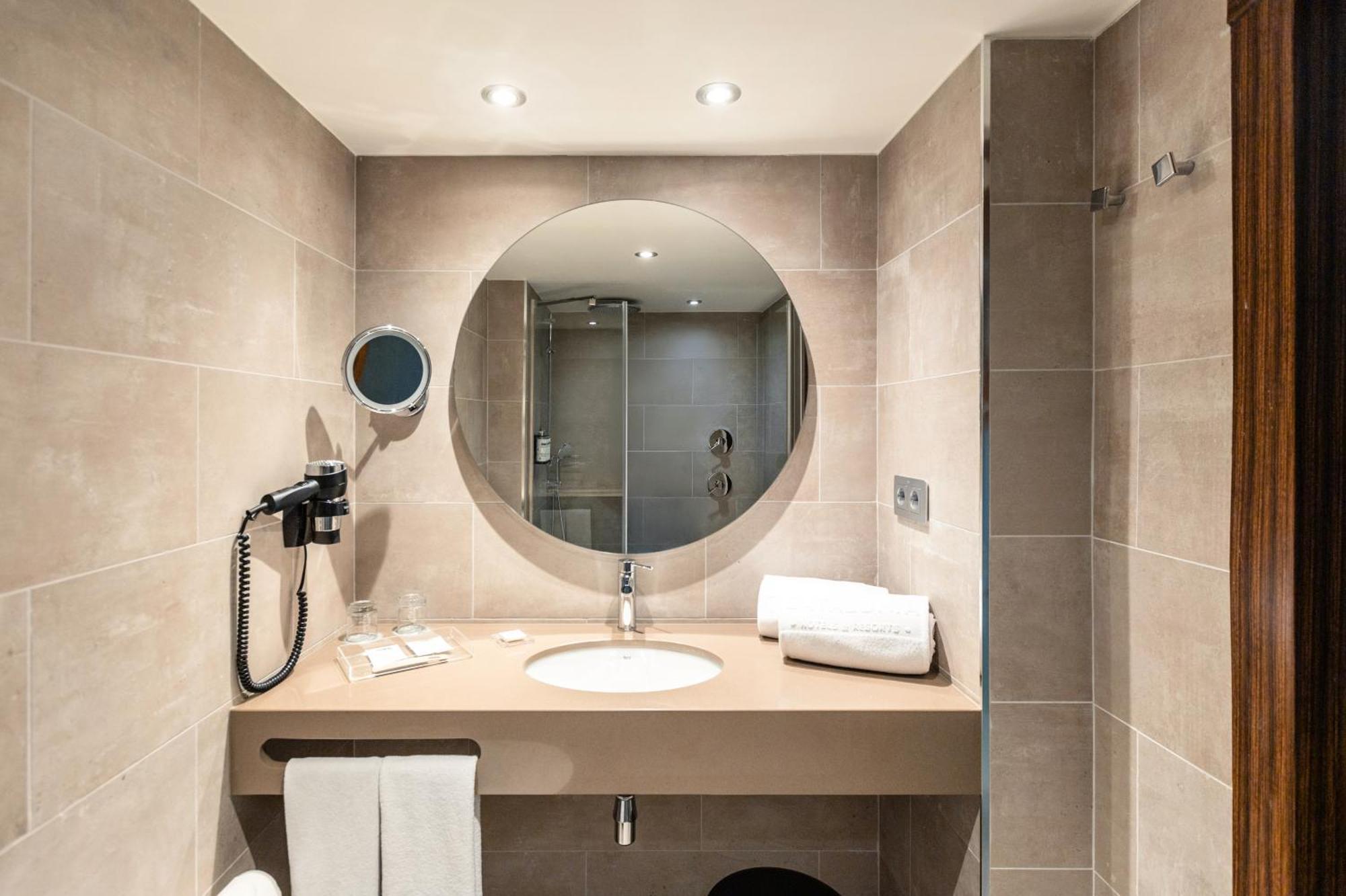 Deluxe Premium Room