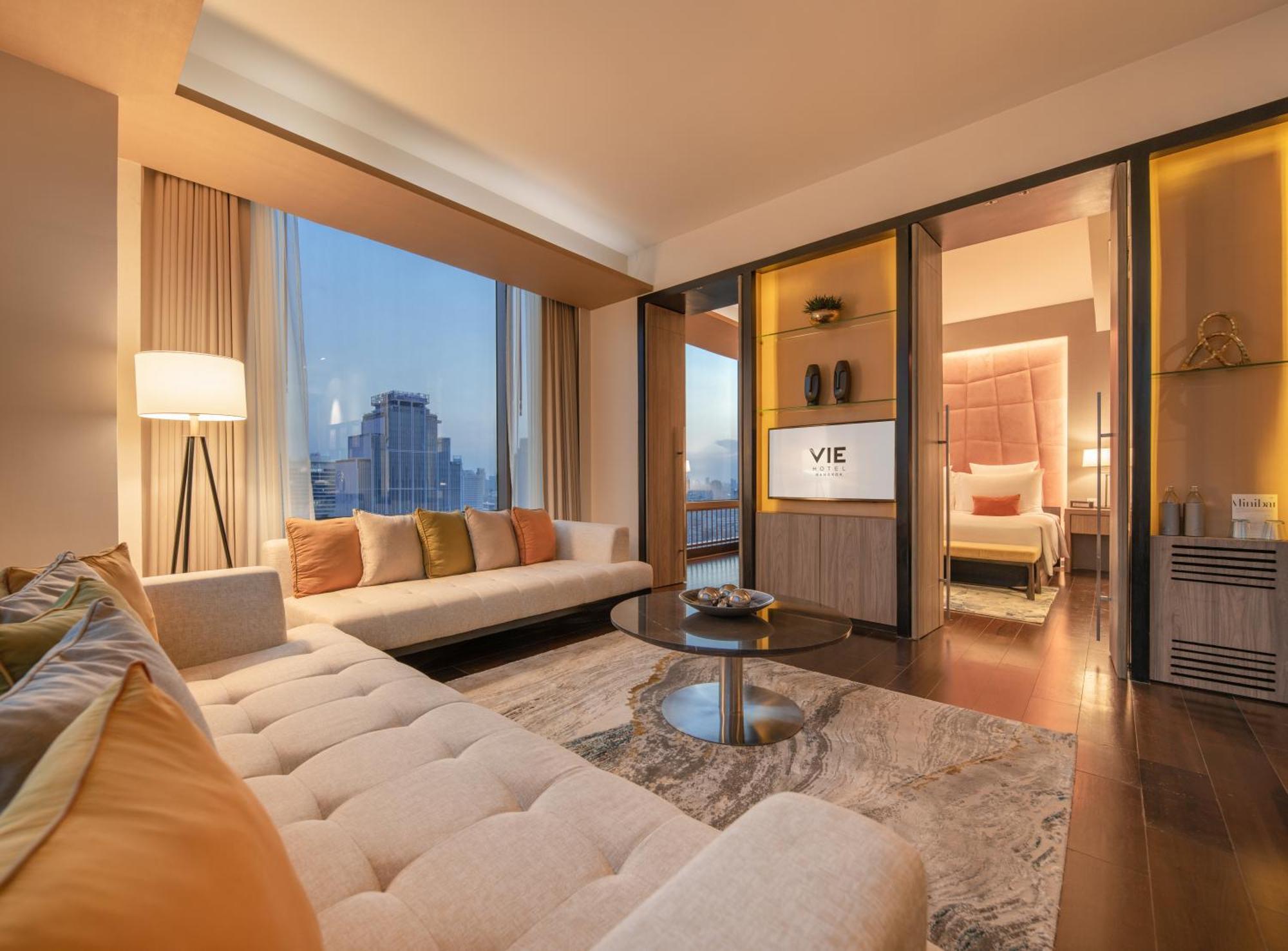 Deluxe Suite