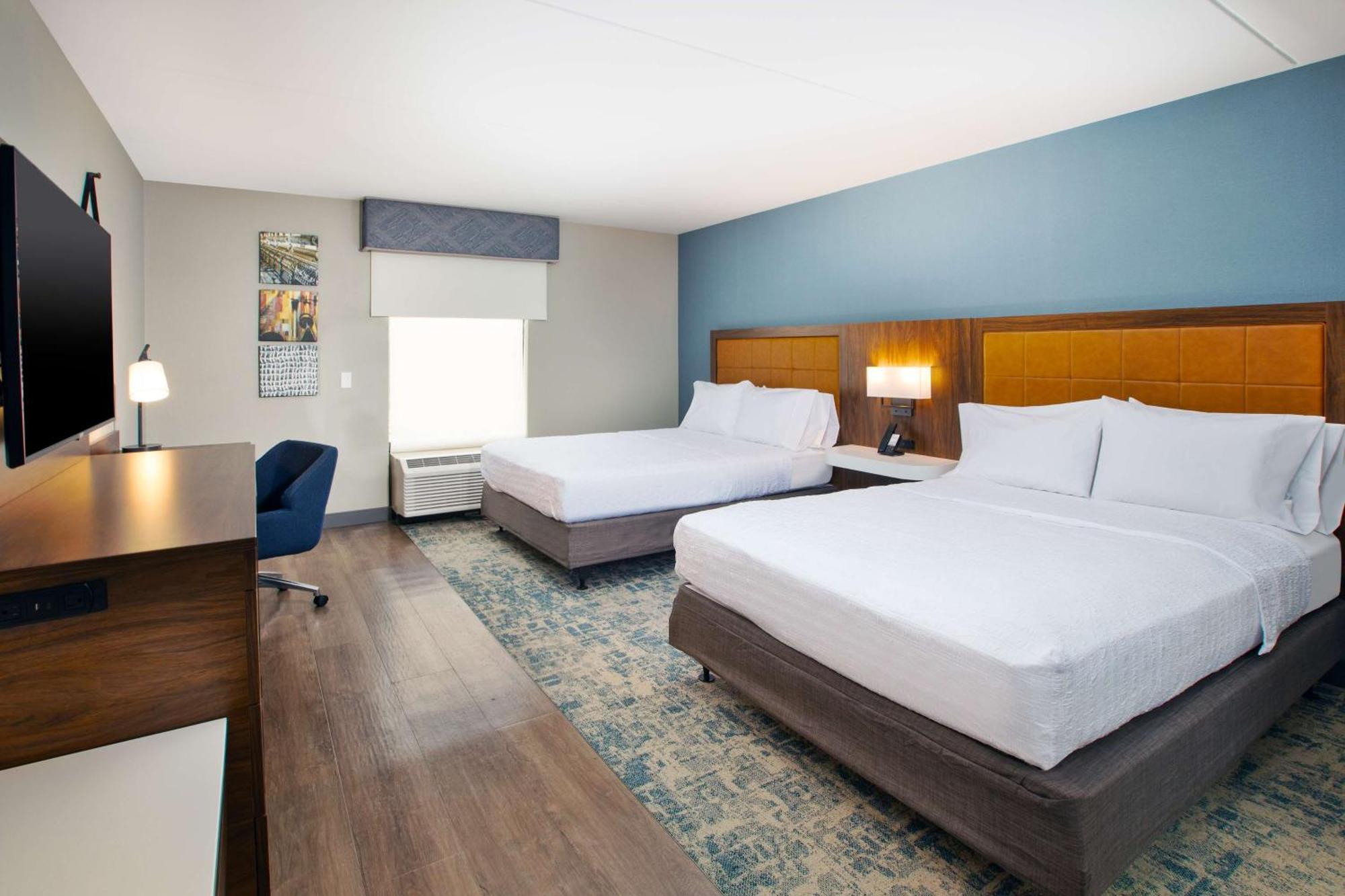 Queen Room with Two Queen Beds - Hearing Access/Non-Smoking