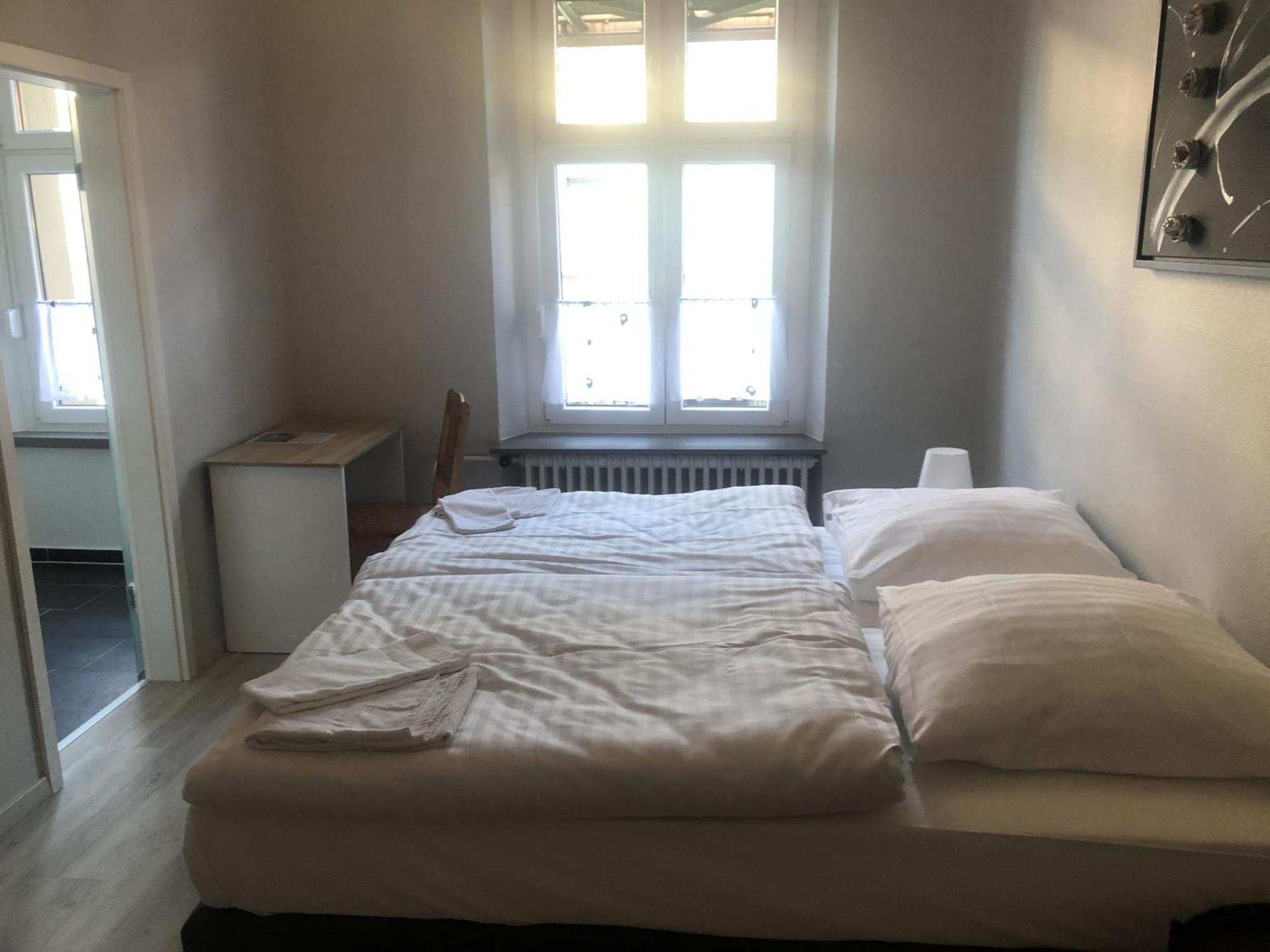 Double Room Private Bathroom