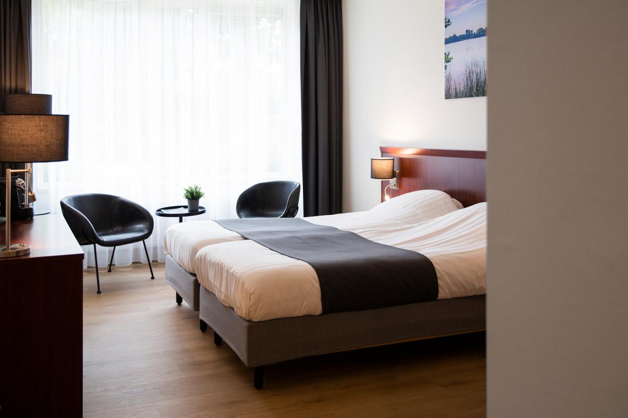 Deluxe Single Room,1604764467:JPEG