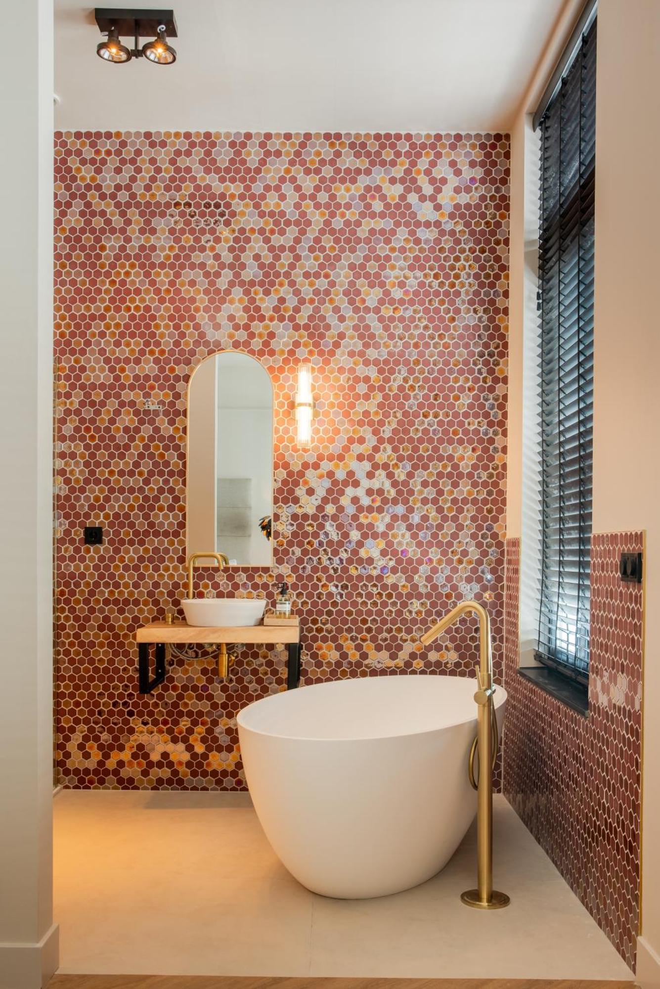 Deluxe Double Room Bath