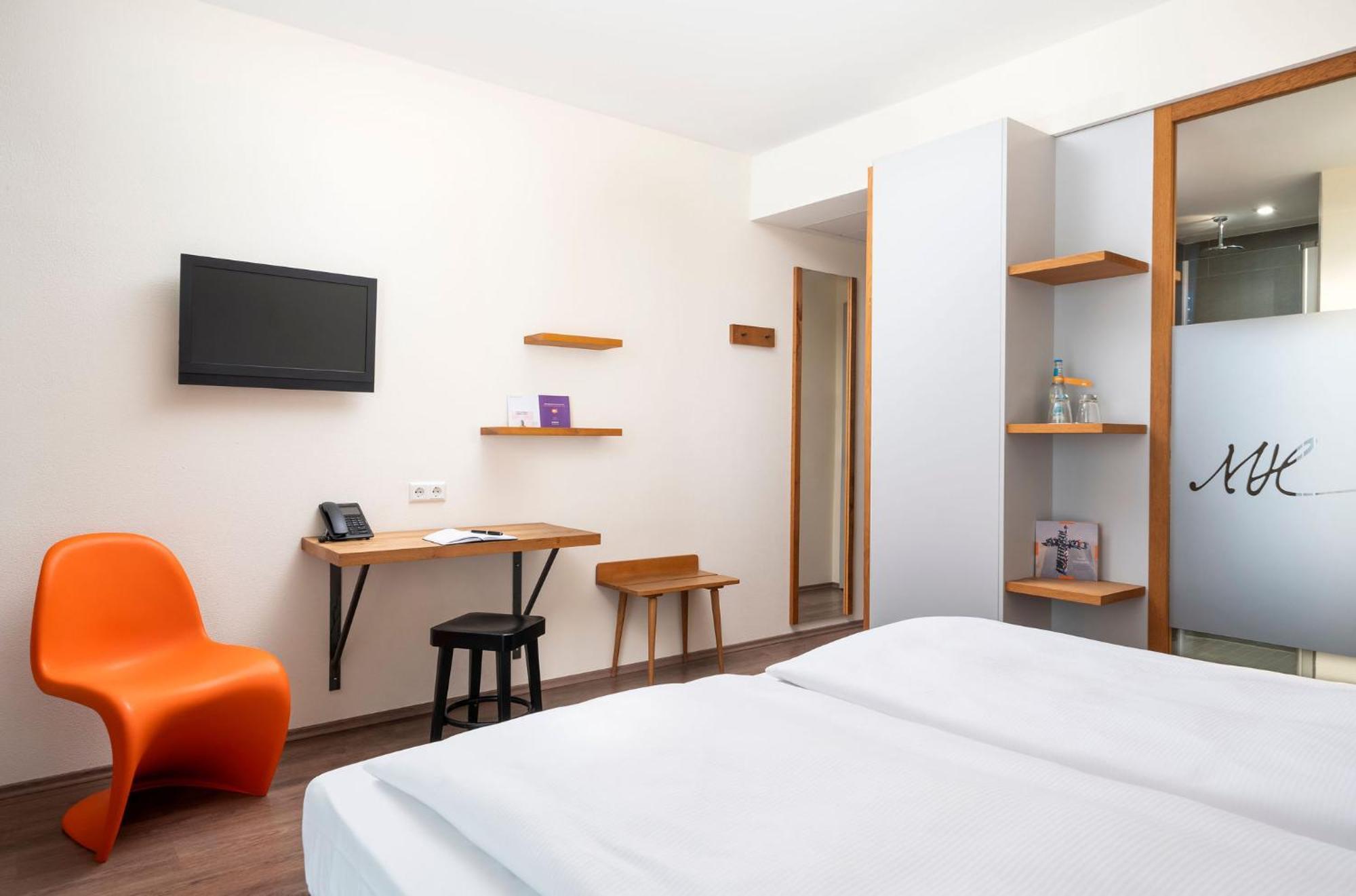 Comfort Double or Twin Room