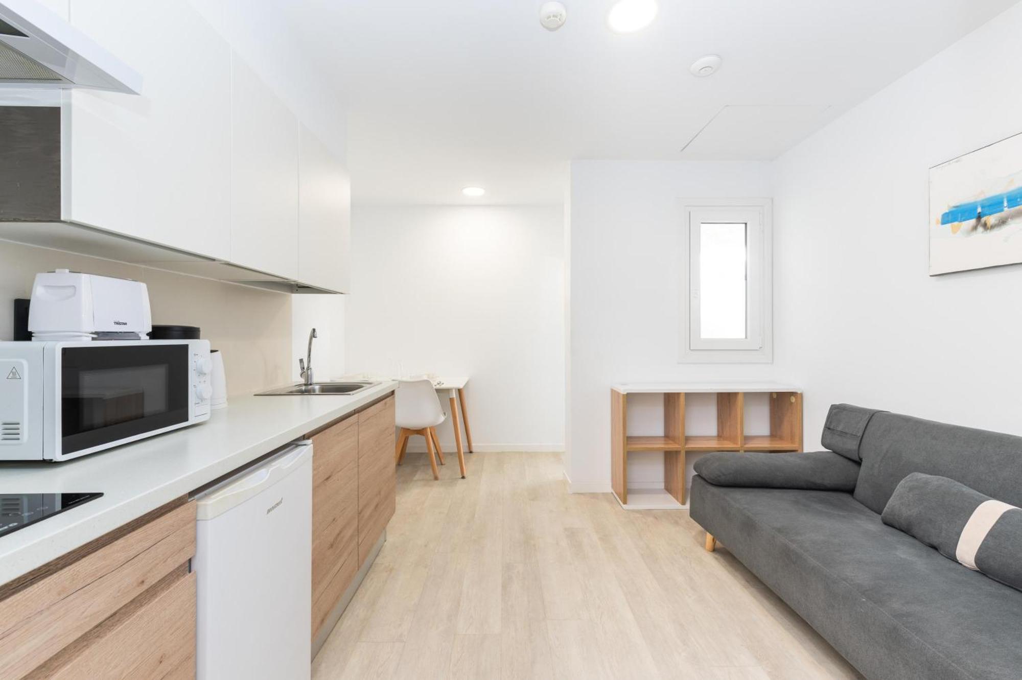 One-Bedroom Apartment